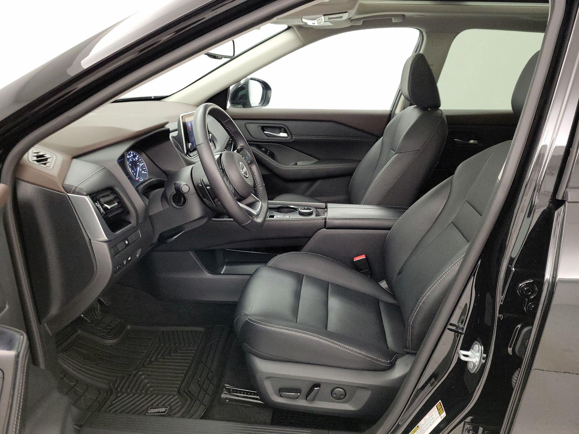 Thumbnail: 2023 Nissan Rogue - 11