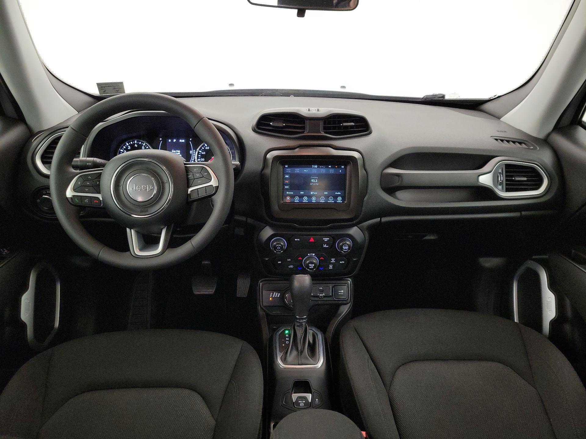 Thumbnail: 2021 Jeep Renegade - 9
