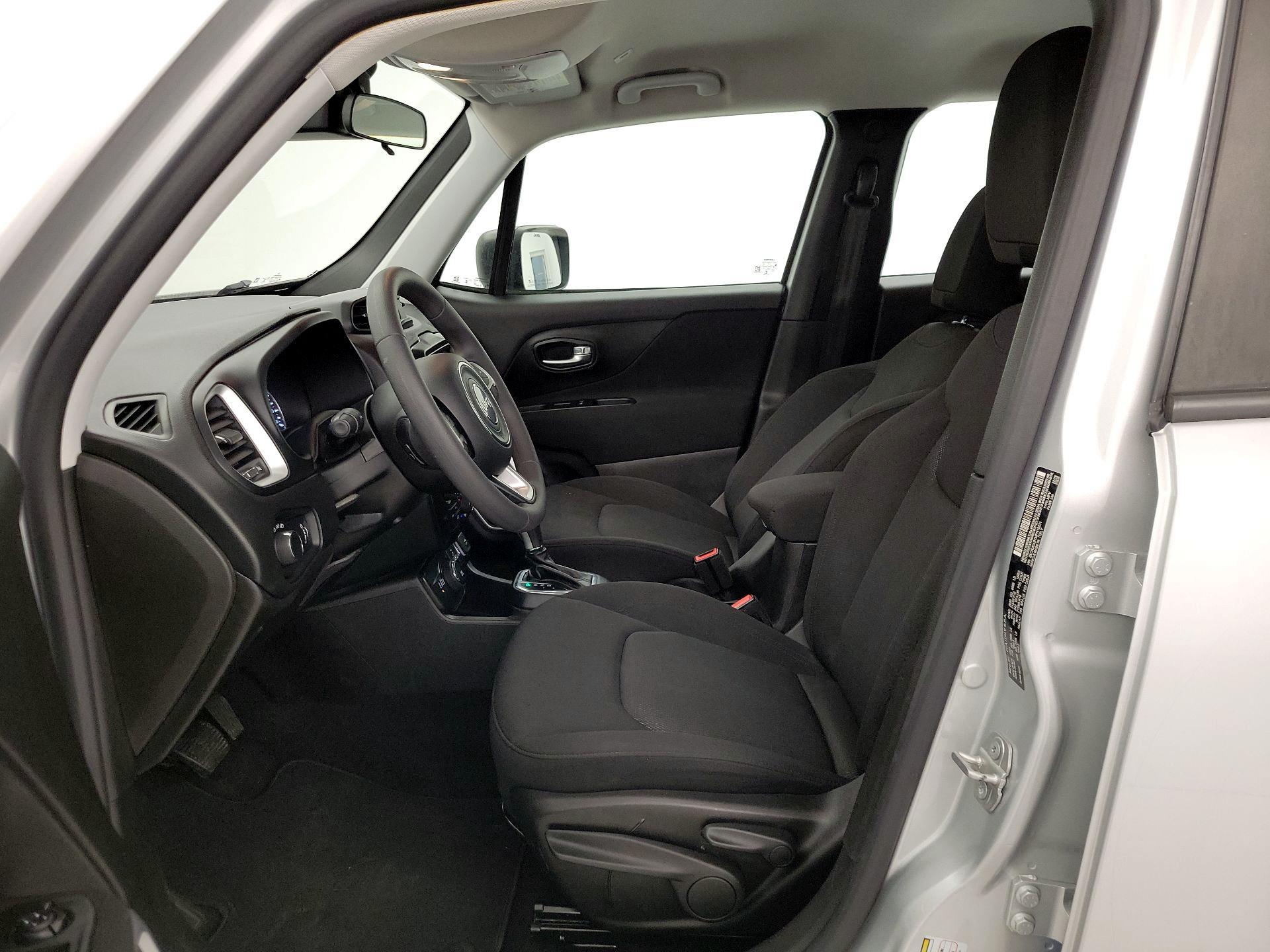 Thumbnail: 2021 Jeep Renegade - 11