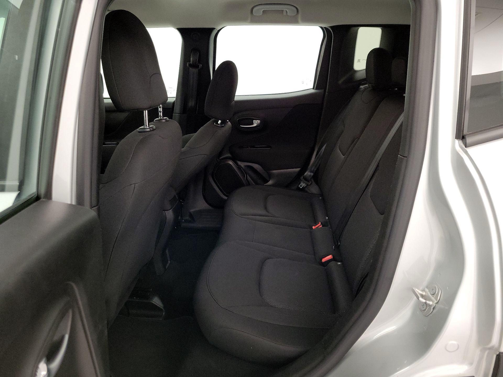 Thumbnail: 2021 Jeep Renegade - 19