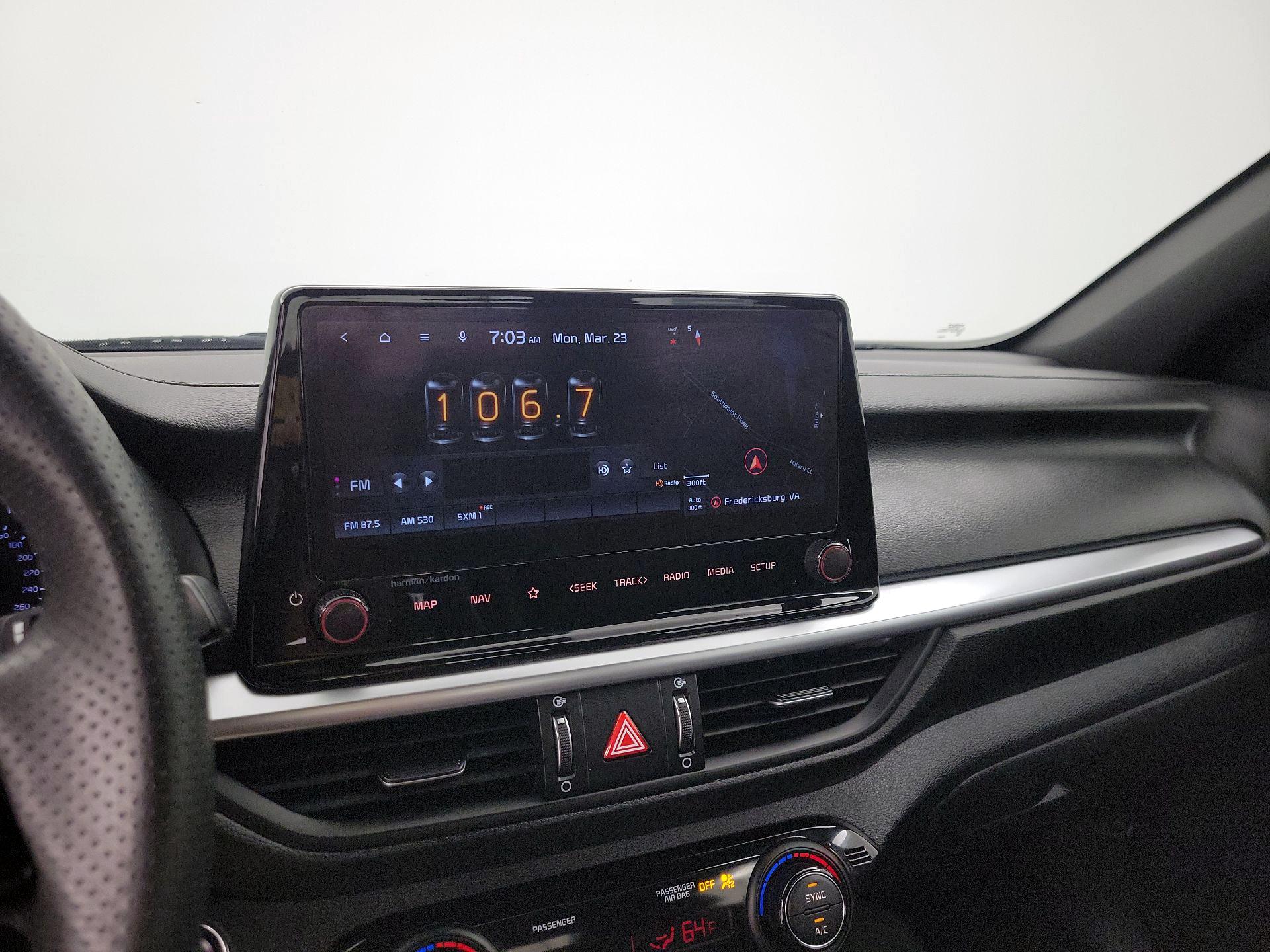 Thumbnail: 2022 Kia Forte - 16