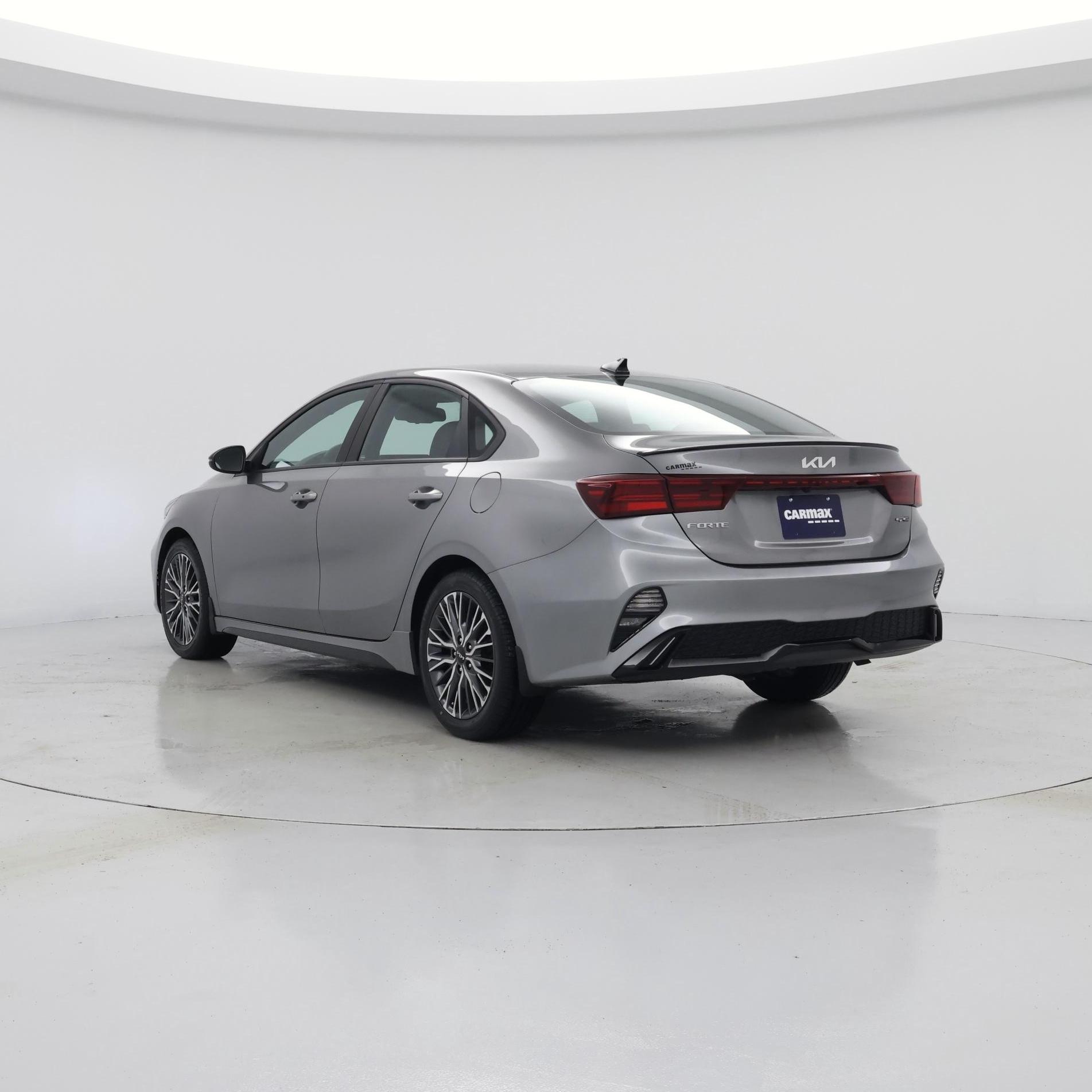 Thumbnail: 2022 Kia Forte - 2