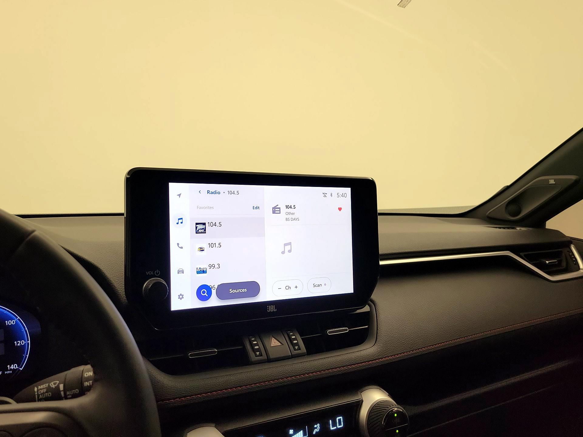 Thumbnail: 2024 Toyota RAV4 - 15