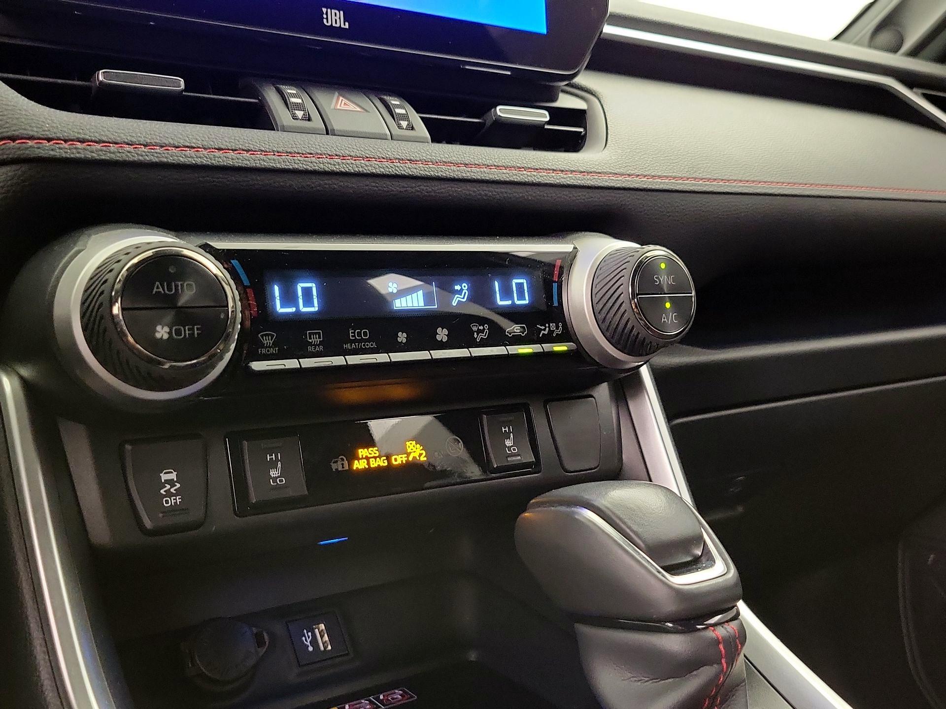 Thumbnail: 2024 Toyota RAV4 - 16