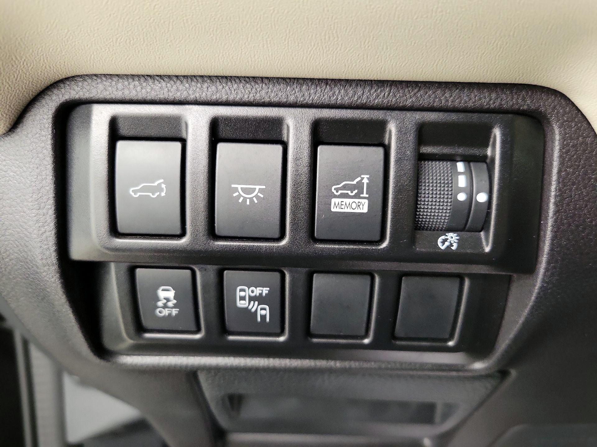 Thumbnail: 2022 Subaru Ascent - 13