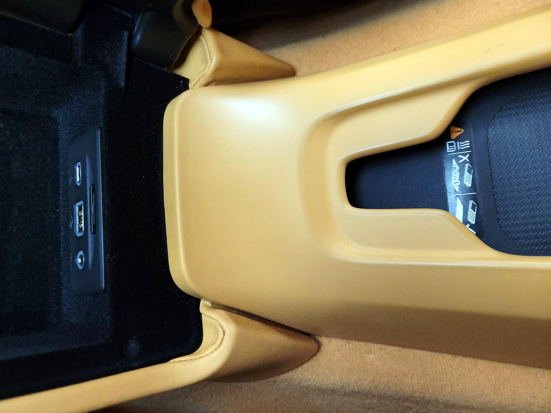 Thumbnail: 2021 Chevrolet Corvette - 18