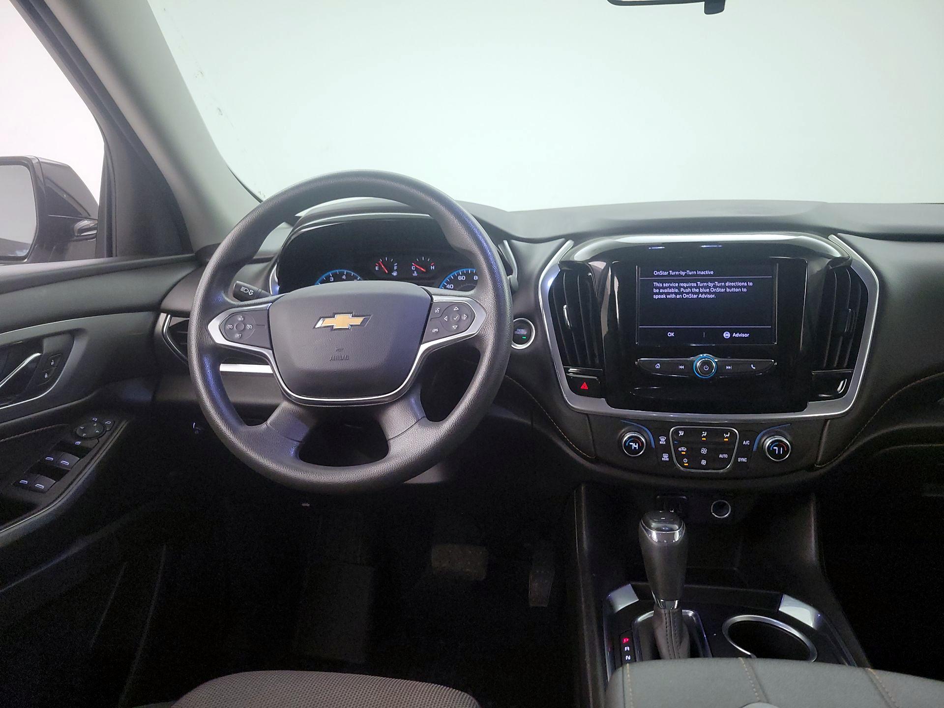 Thumbnail: 2020 Chevrolet Traverse - 10