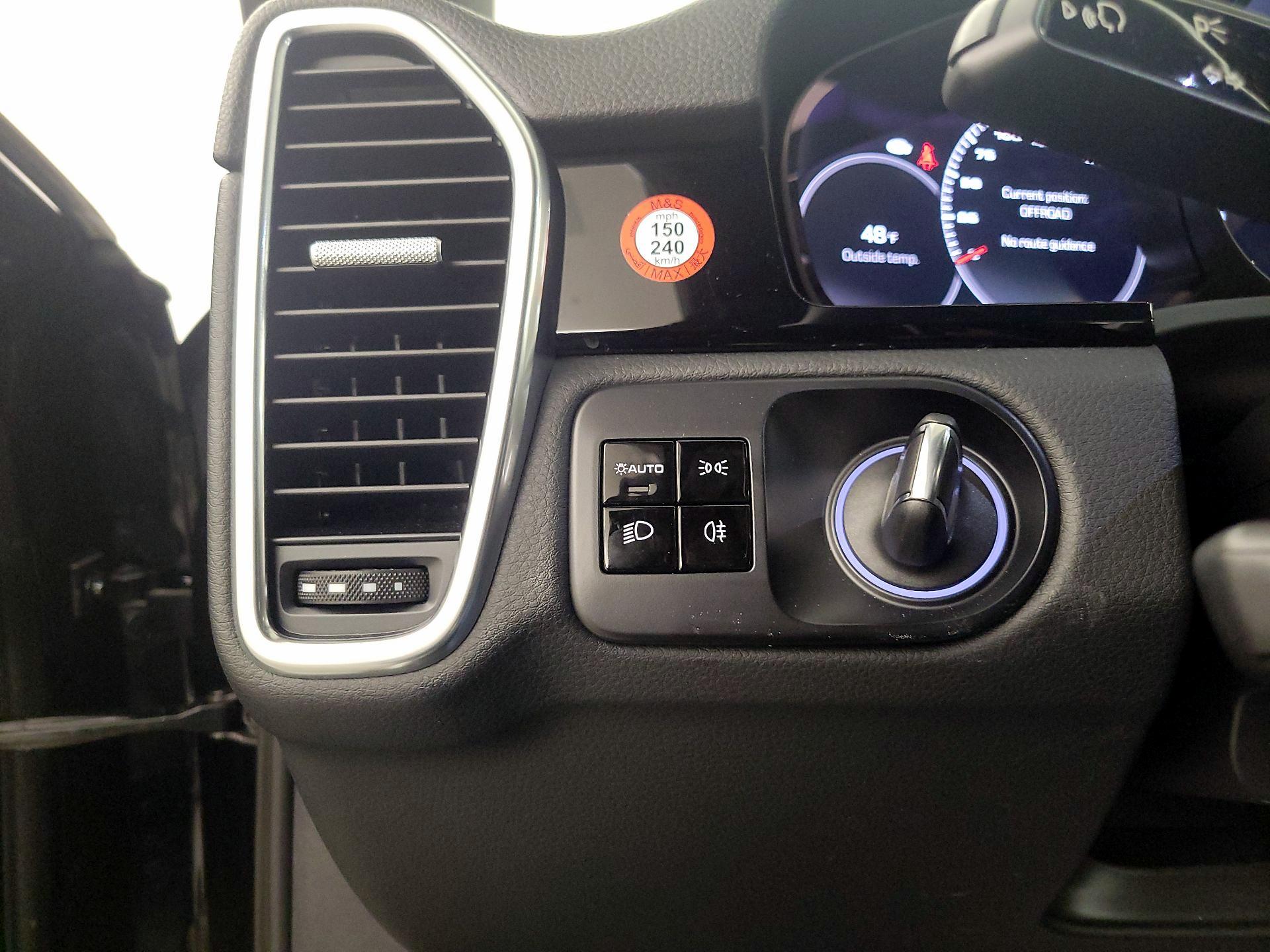 Thumbnail: 2019 Porsche Cayenne - 13