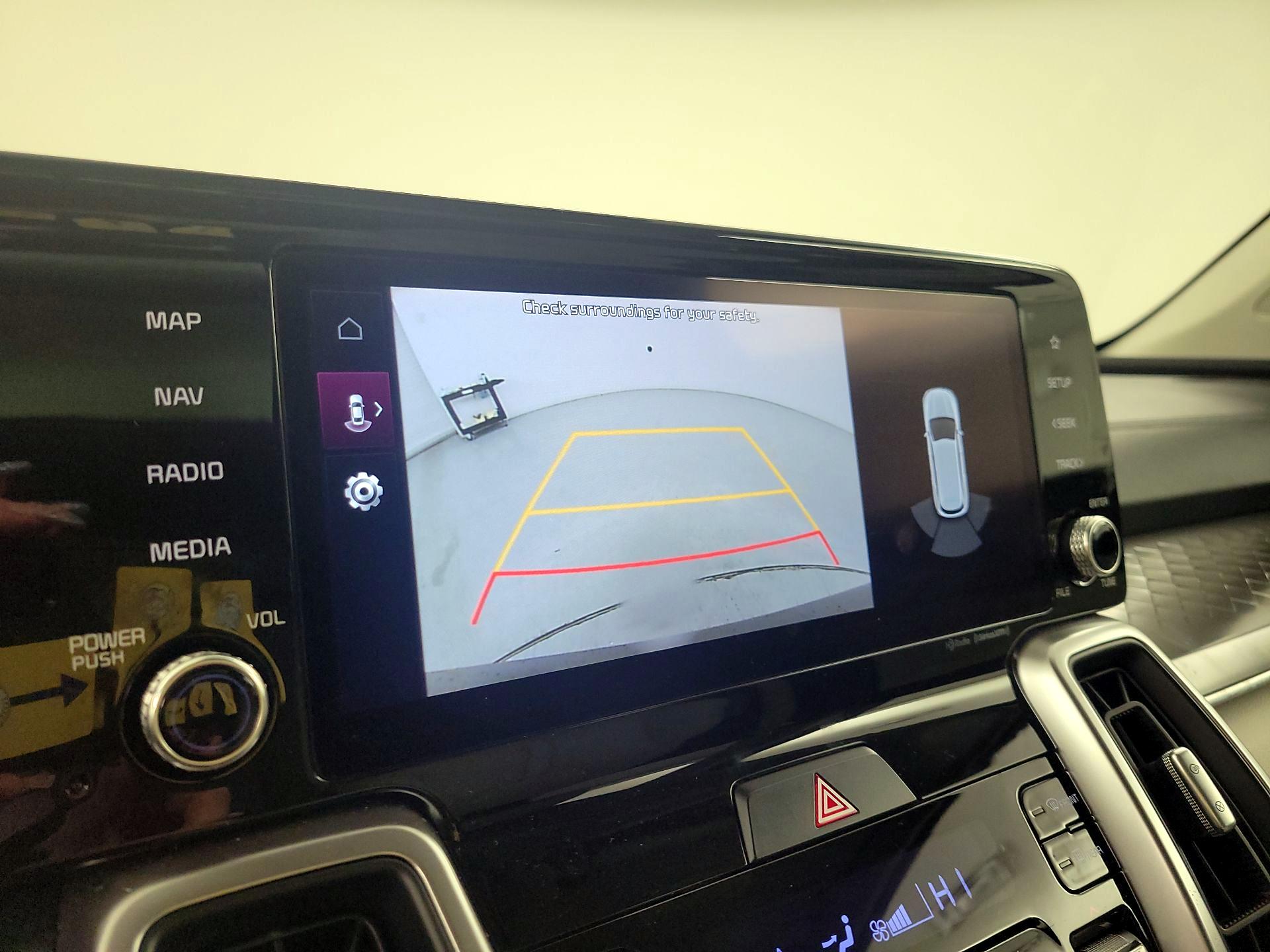 Thumbnail: 2023 Kia Sorento - 15