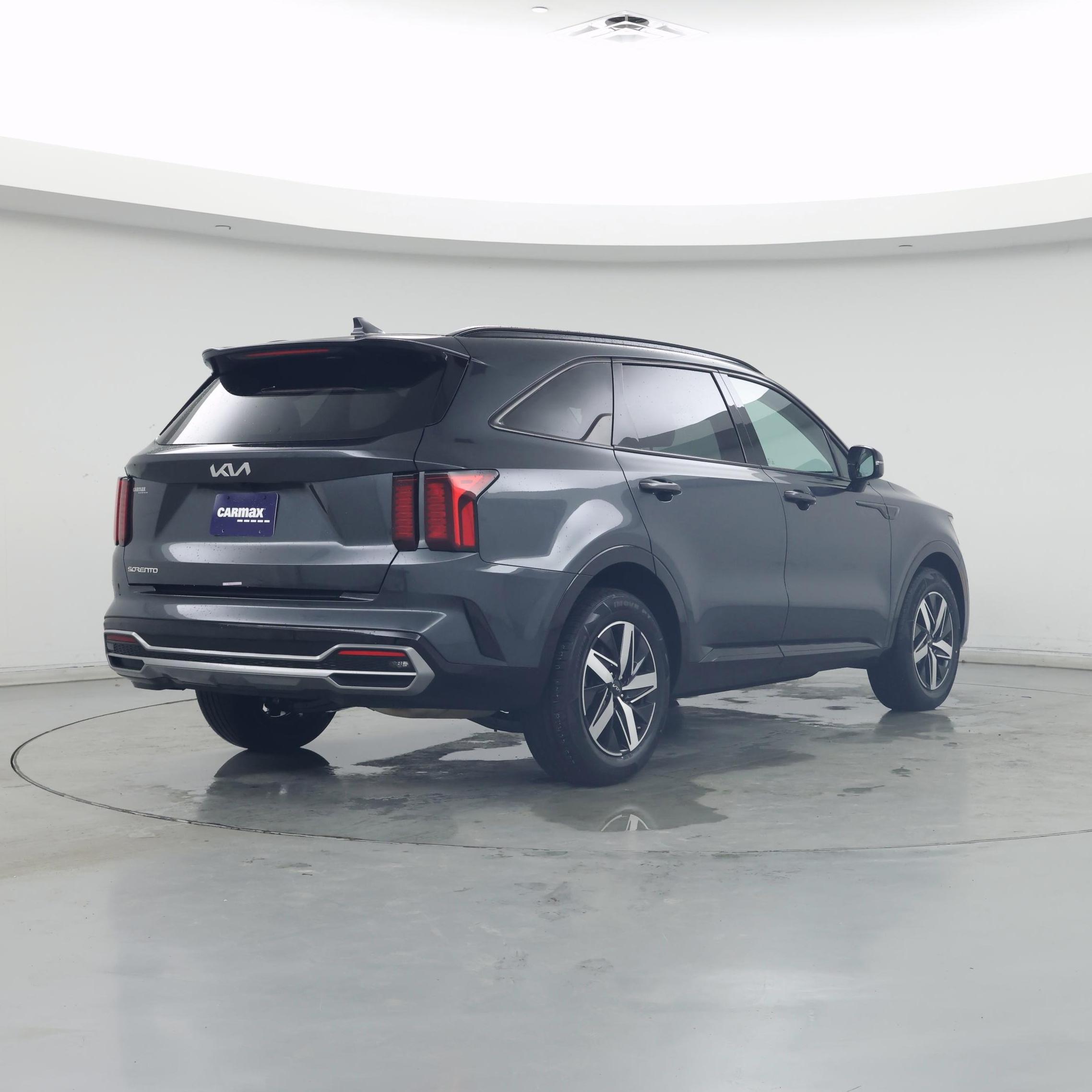 Thumbnail: 2023 Kia Sorento - 8