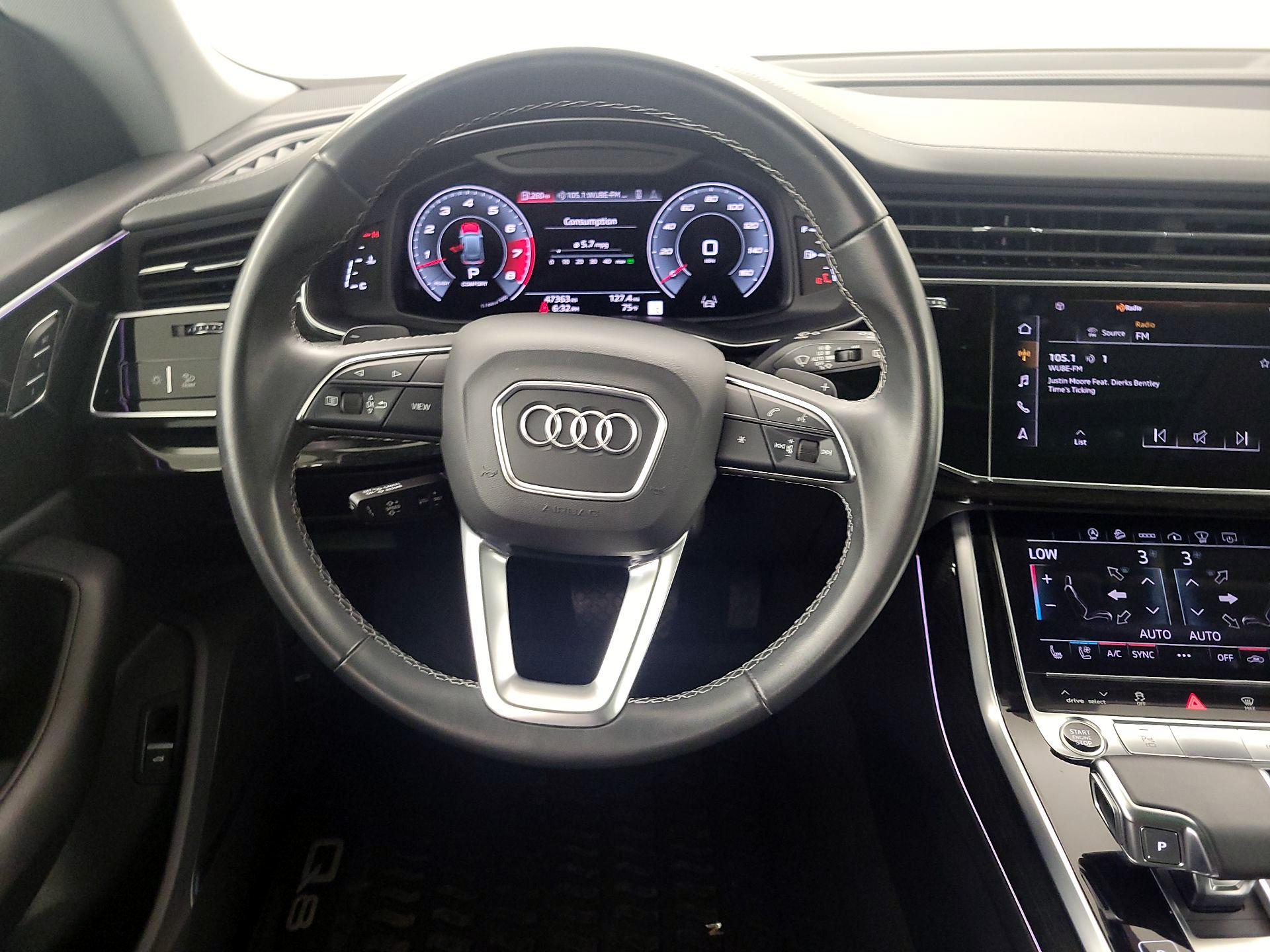 Thumbnail: 2021 Audi Q8 - 10