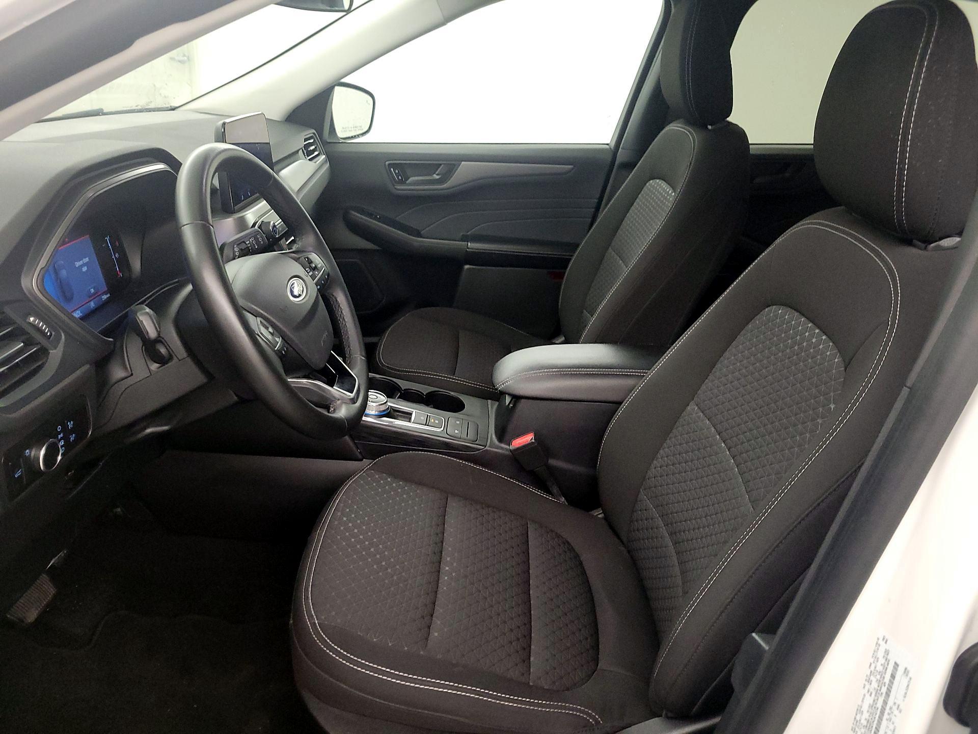 Thumbnail: 2023 Ford Escape - 11