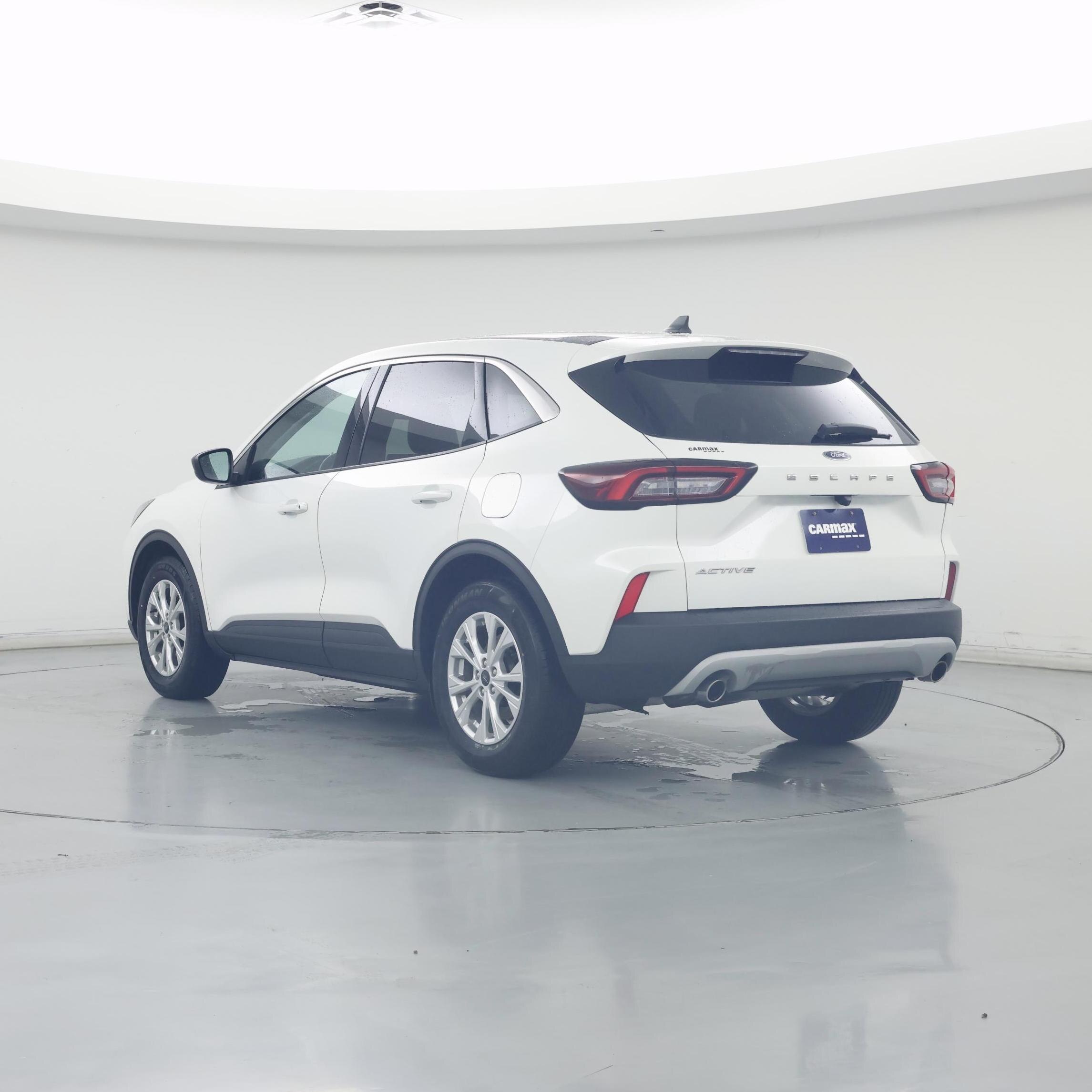 Thumbnail: 2023 Ford Escape - 2