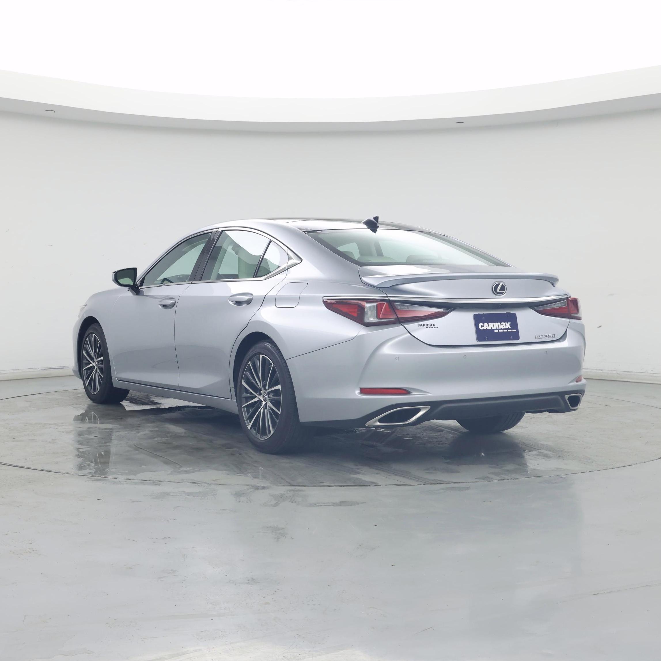 Thumbnail: 2022 Lexus ES - 2