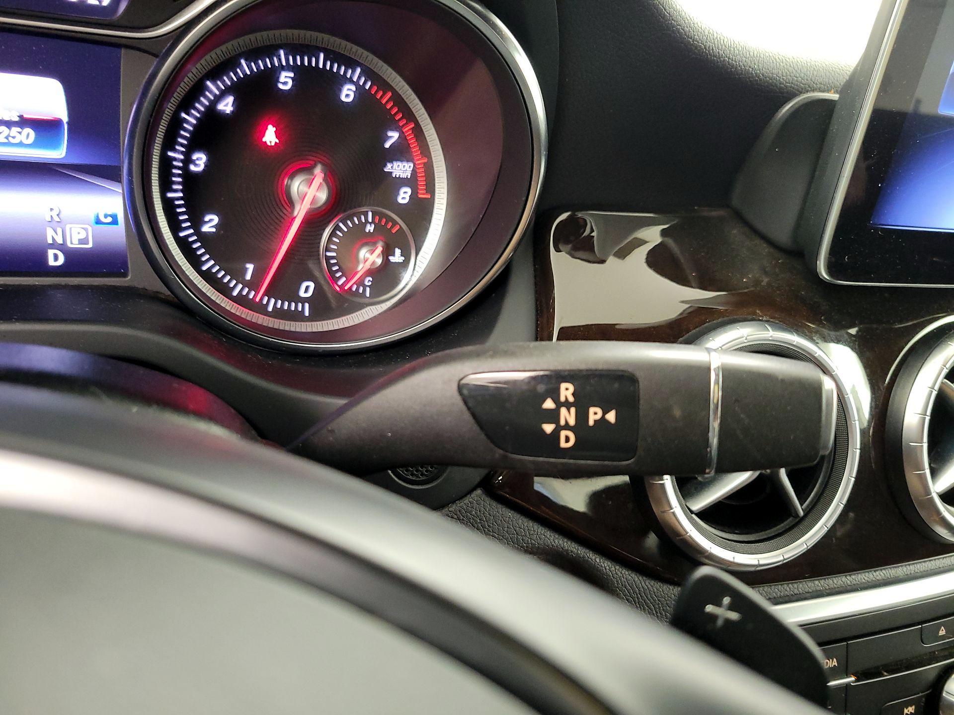 Thumbnail: 2018 Mercedes-Benz CLA - 17