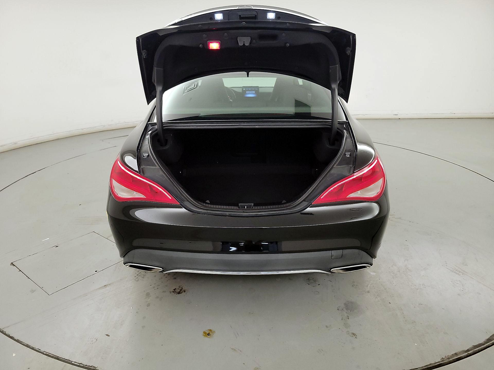 Thumbnail: 2018 Mercedes-Benz CLA - 19