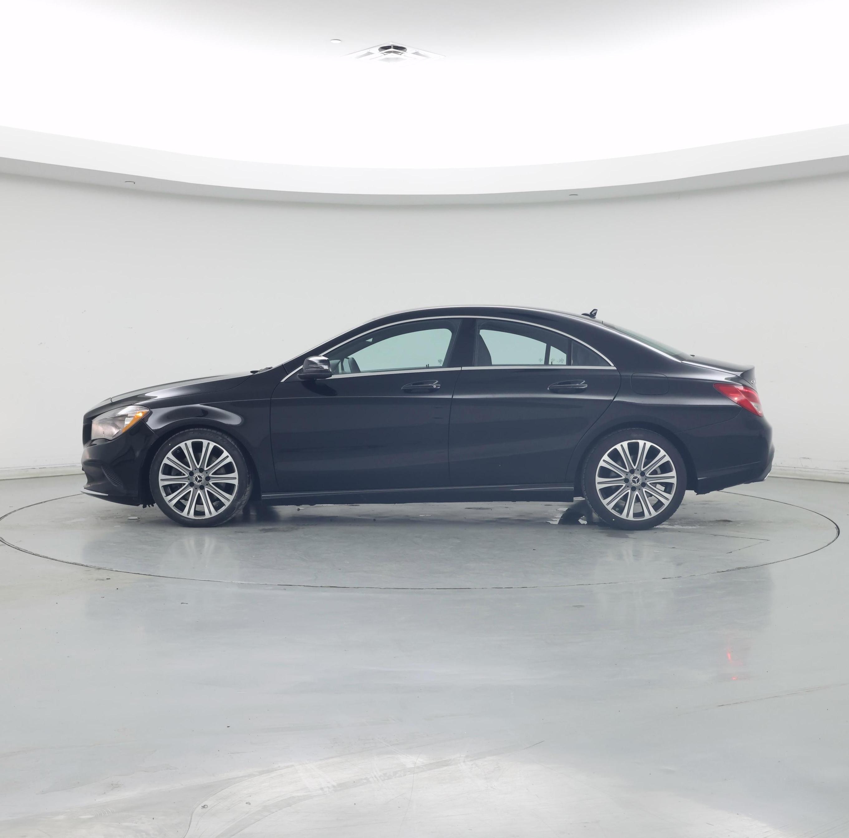 Thumbnail: 2018 Mercedes-Benz CLA - 3