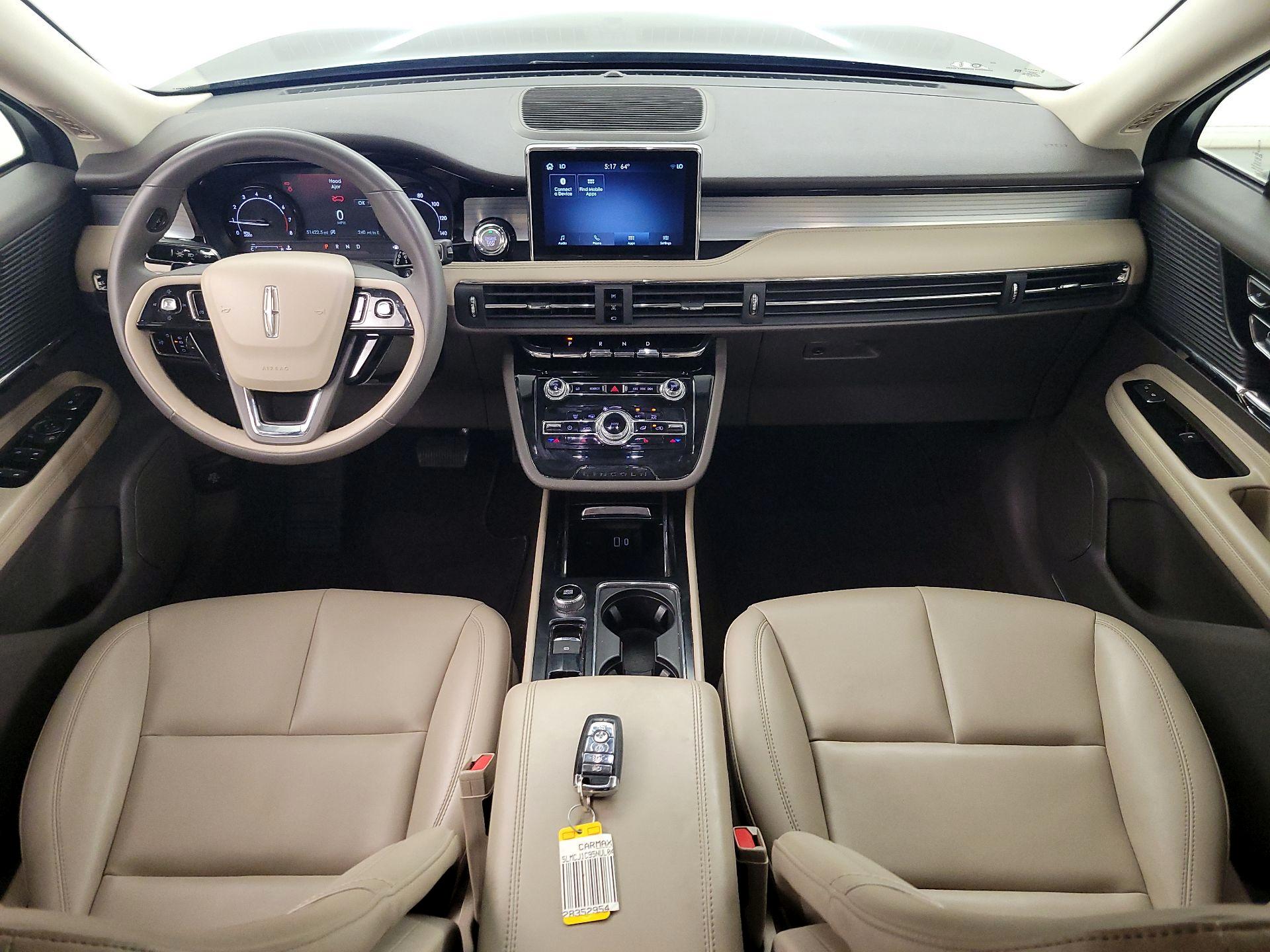 Thumbnail: 2022 Lincoln Corsair - 9