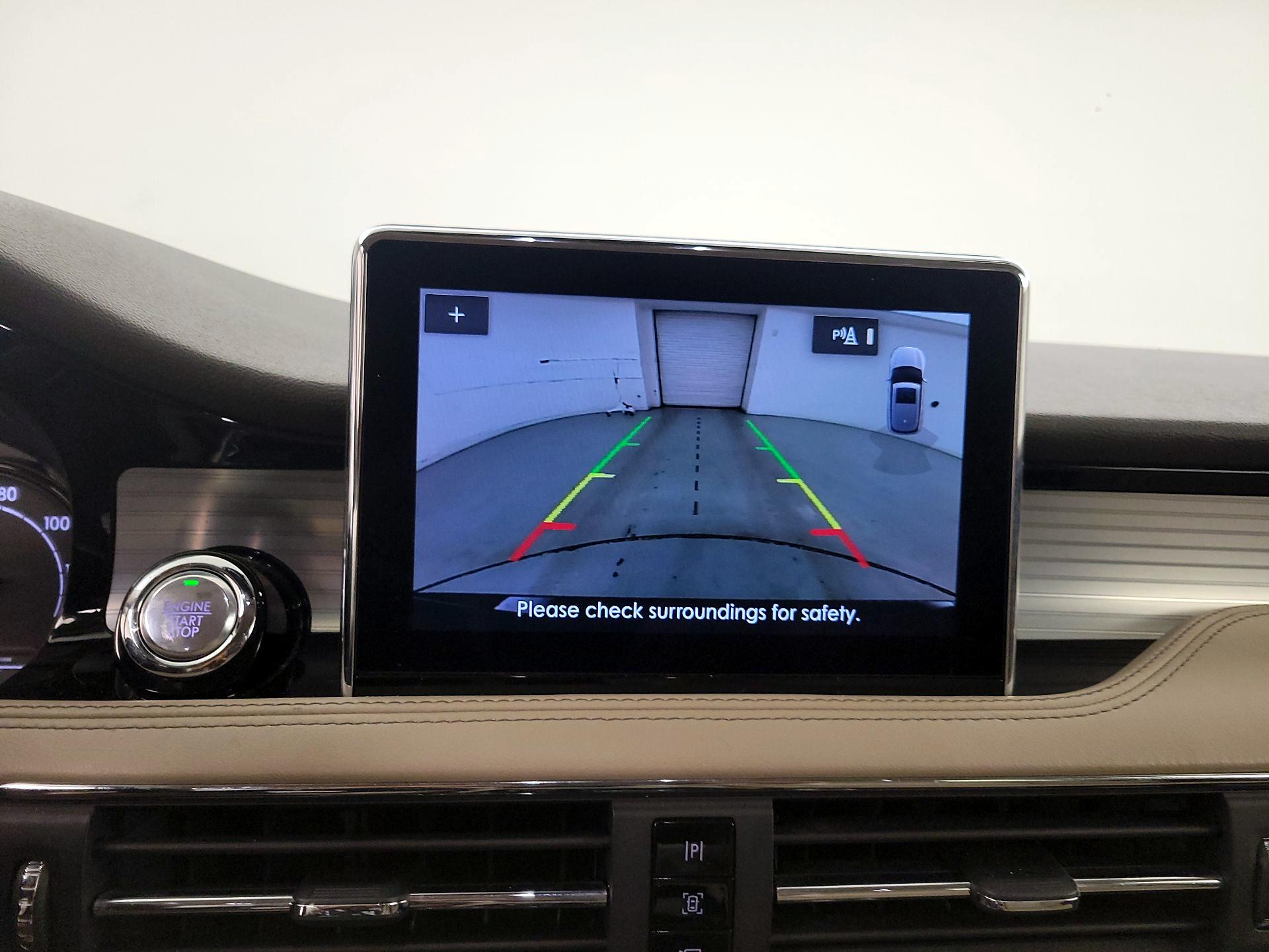 Thumbnail: 2022 Lincoln Corsair - 14