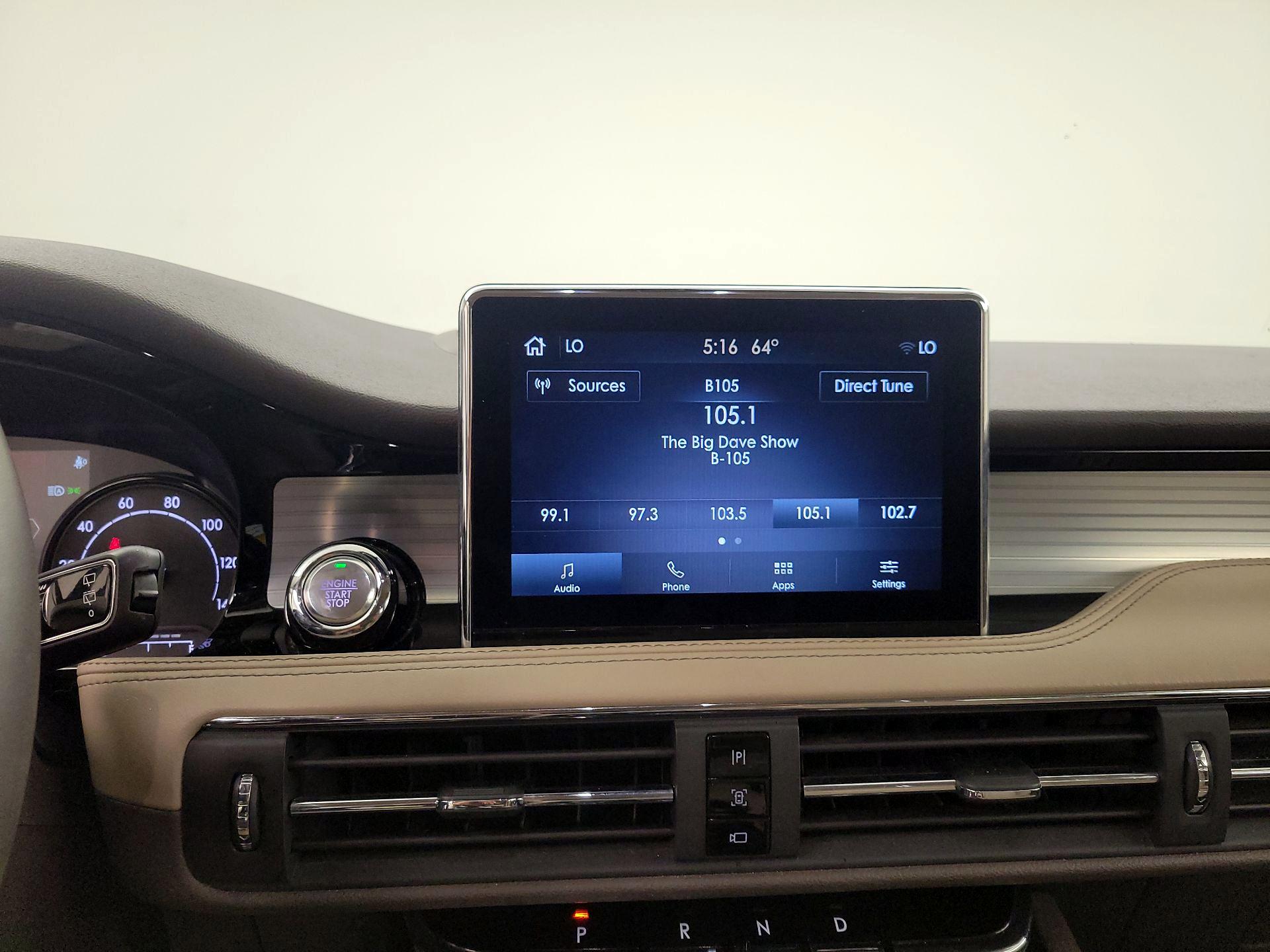 Thumbnail: 2022 Lincoln Corsair - 15