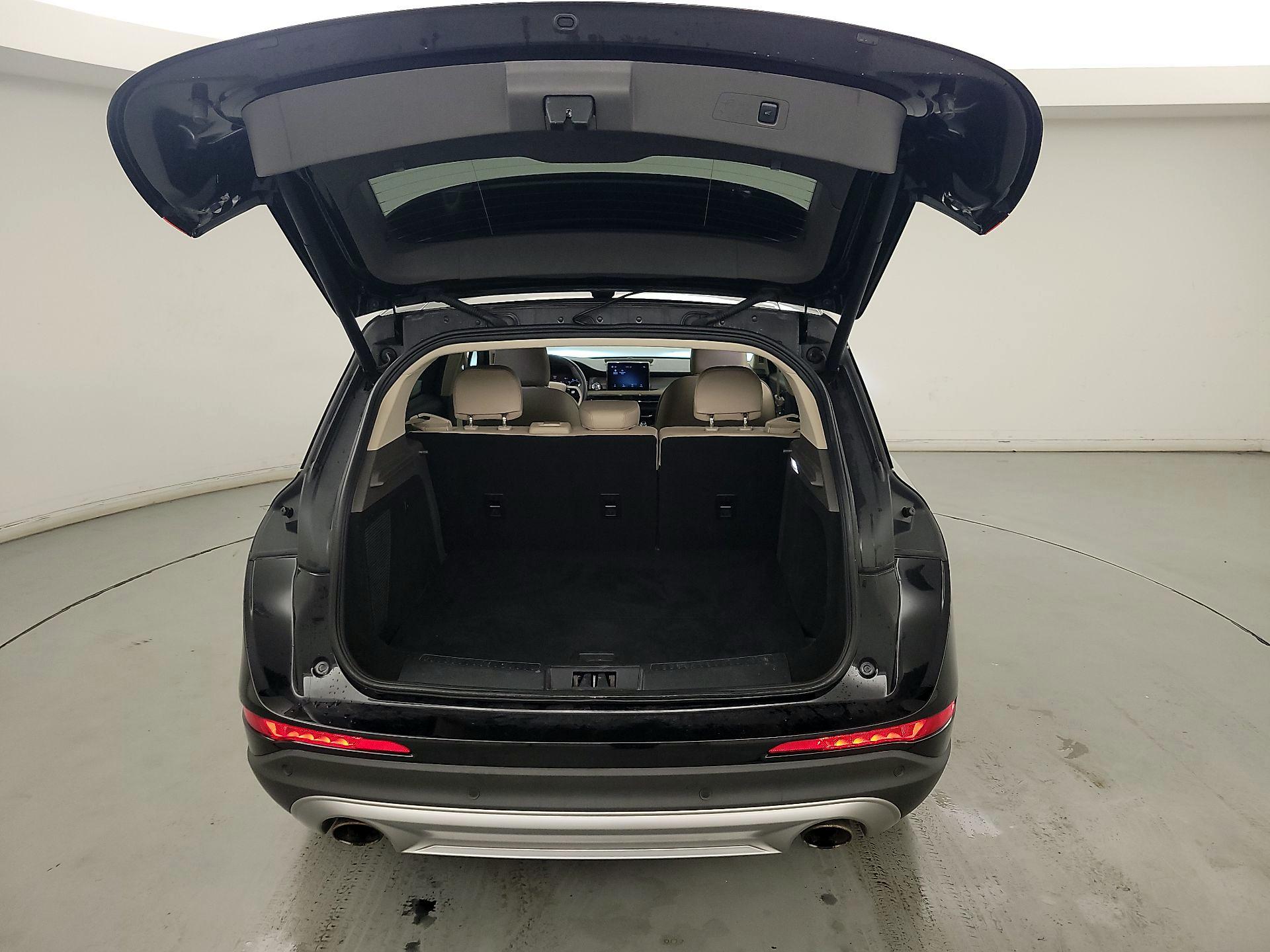 Thumbnail: 2022 Lincoln Corsair - 20