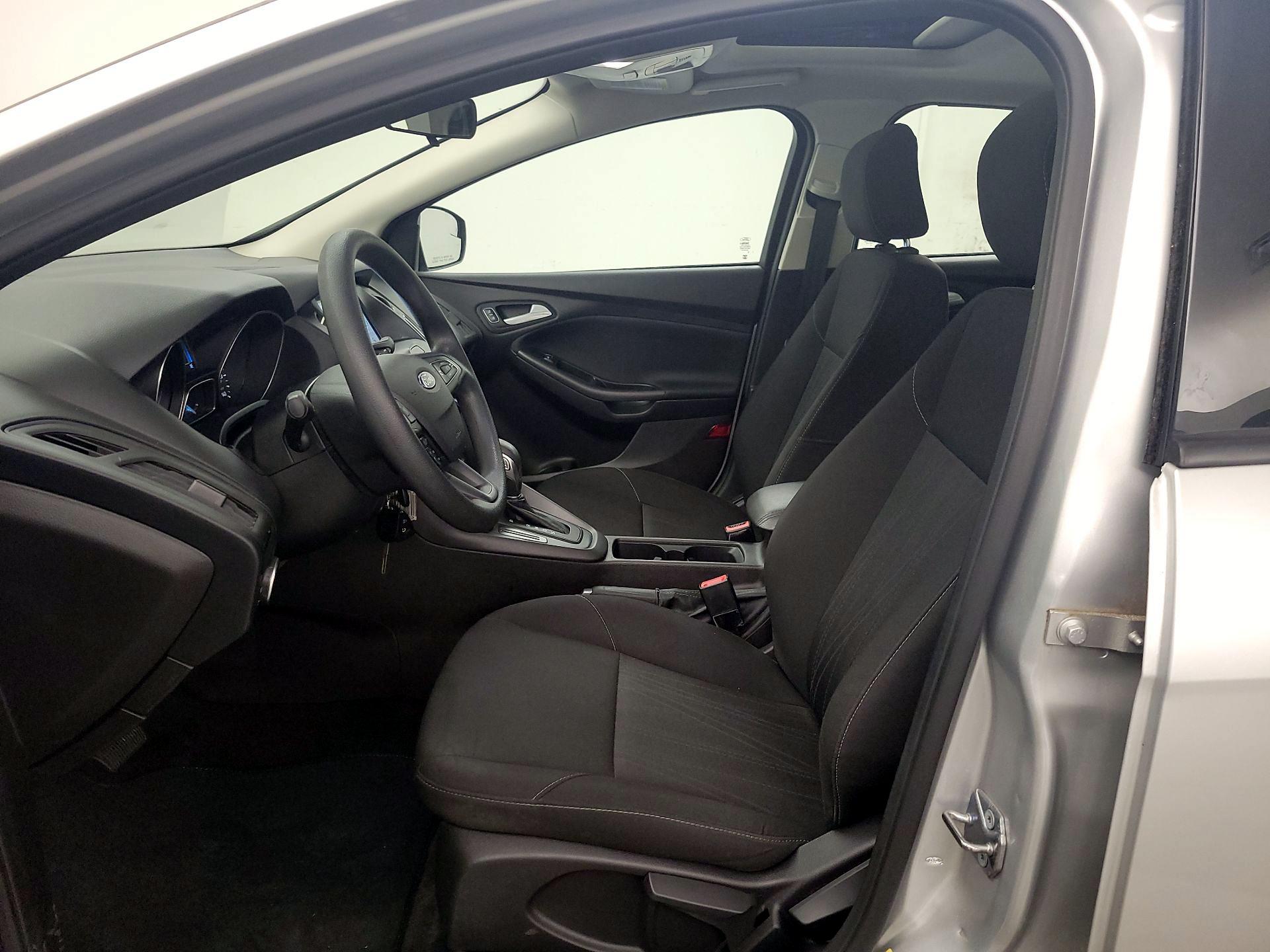 Thumbnail: 2017 Ford Focus - 11