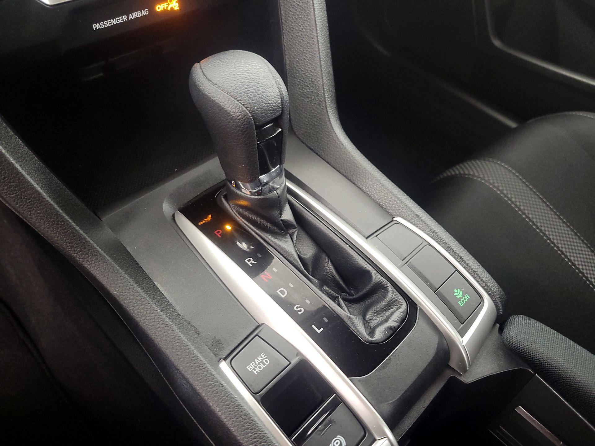 Thumbnail: 2019 Honda Civic - 17