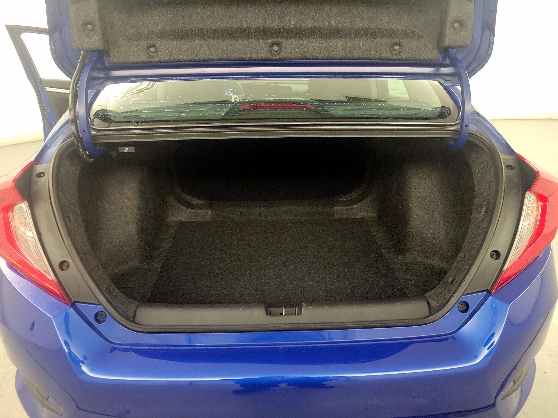 Thumbnail: 2019 Honda Civic - 19