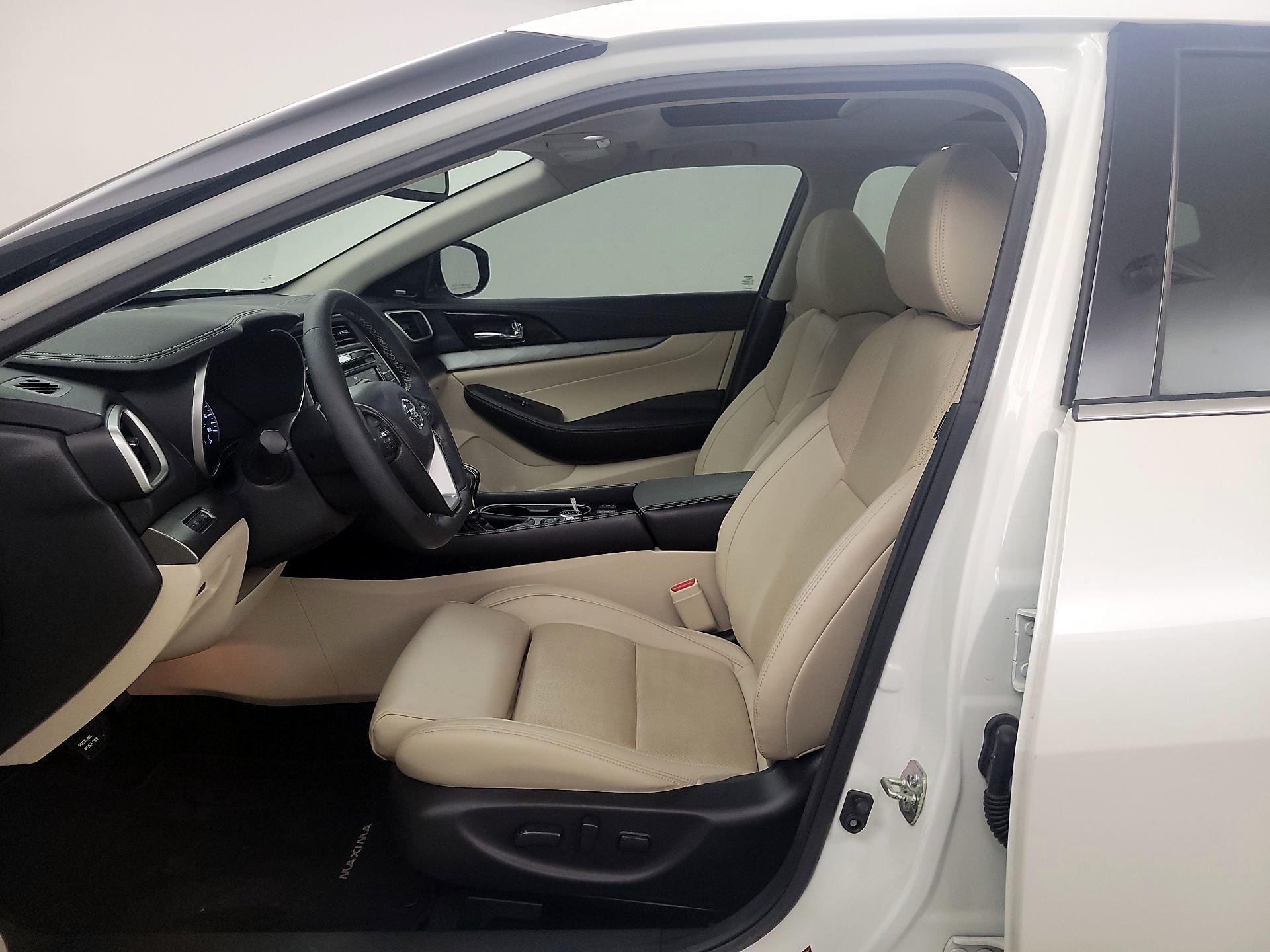 Thumbnail: 2017 Nissan Maxima - 11