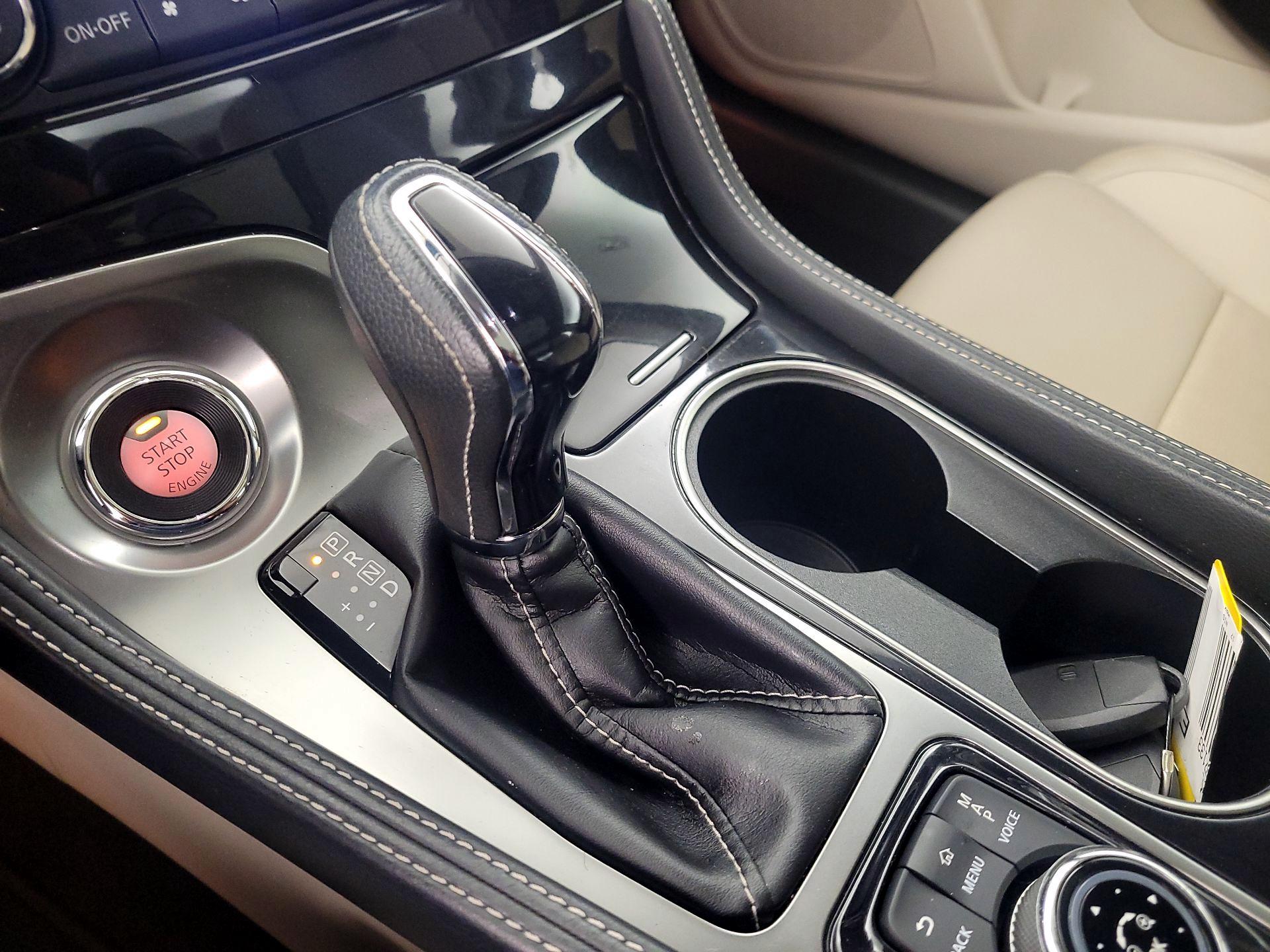 Thumbnail: 2017 Nissan Maxima - 18