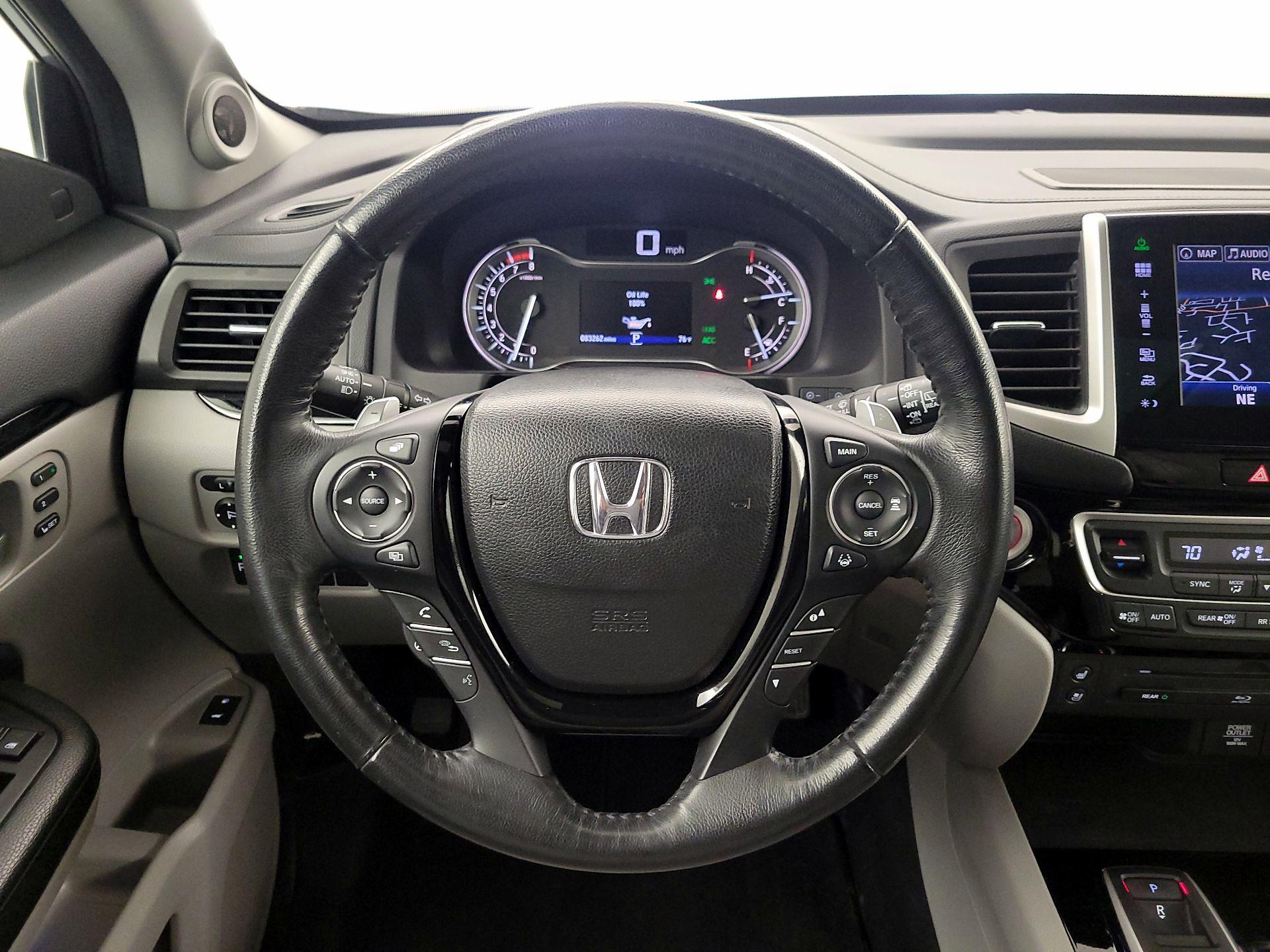 Thumbnail: 2016 Honda Pilot - 10