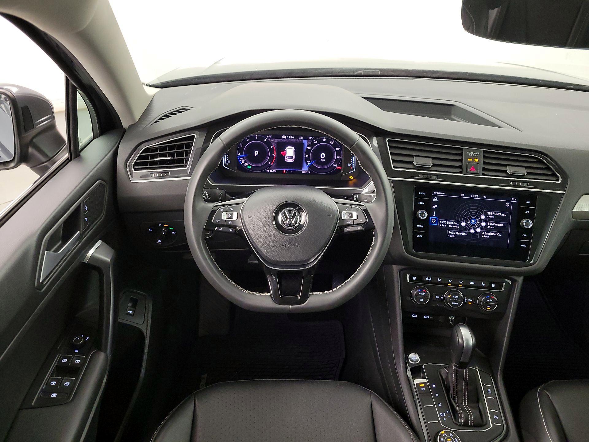 Thumbnail: 2021 Volkswagen Tiguan - 10