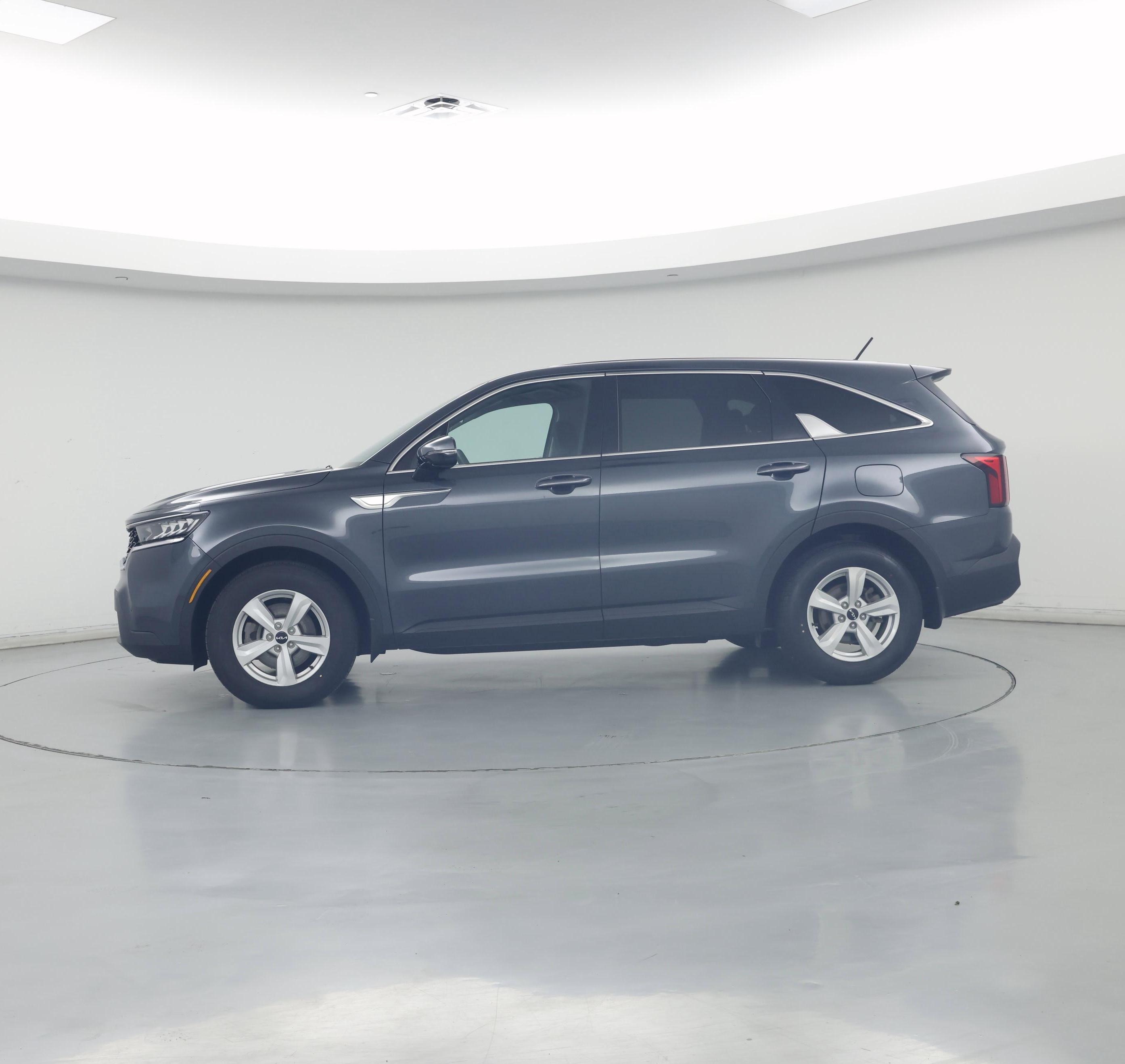 Thumbnail: 2023 Kia Sorento - 3