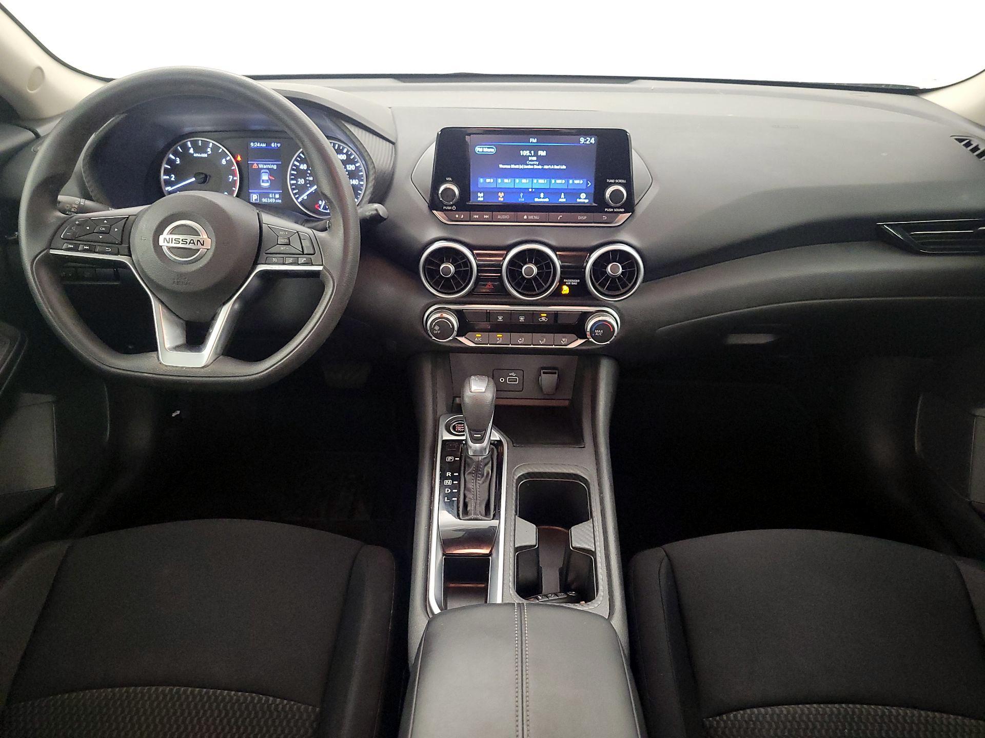 Thumbnail: 2020 Nissan Sentra - 9