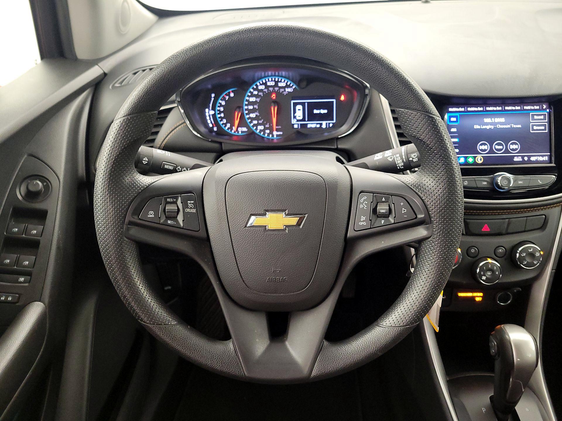 Thumbnail: 2020 Chevrolet Trax - 10