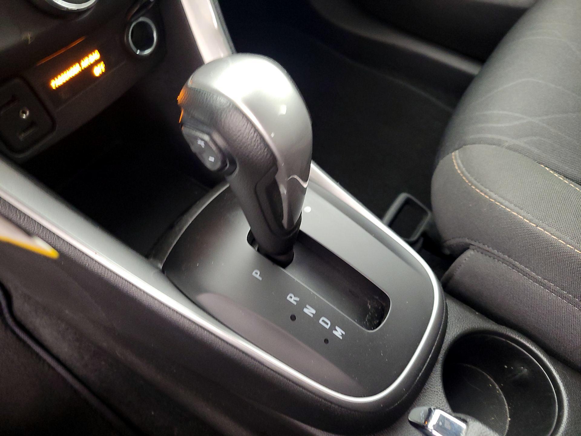 Thumbnail: 2020 Chevrolet Trax - 17