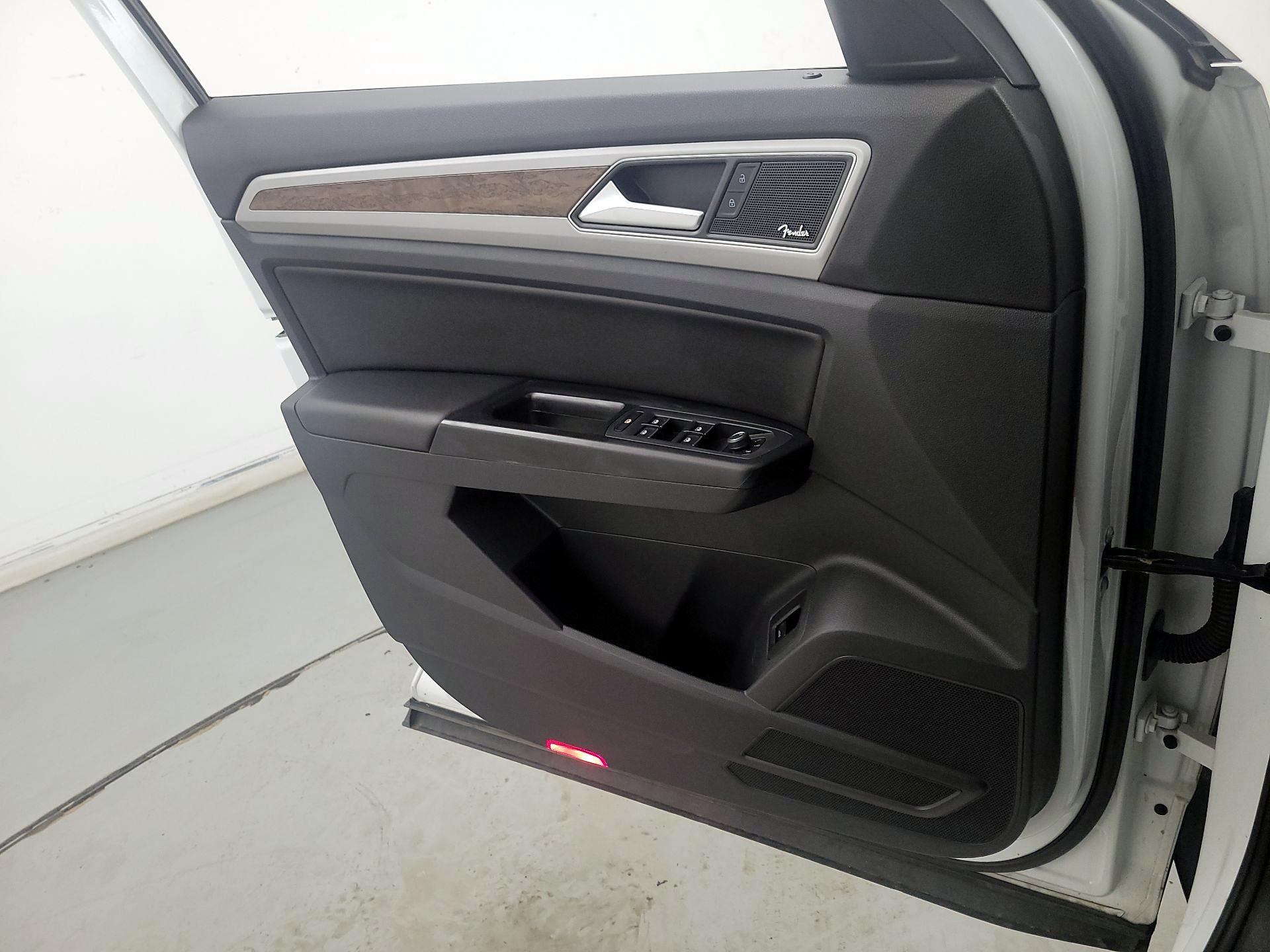 Thumbnail: 2019 Volkswagen Atlas - 12