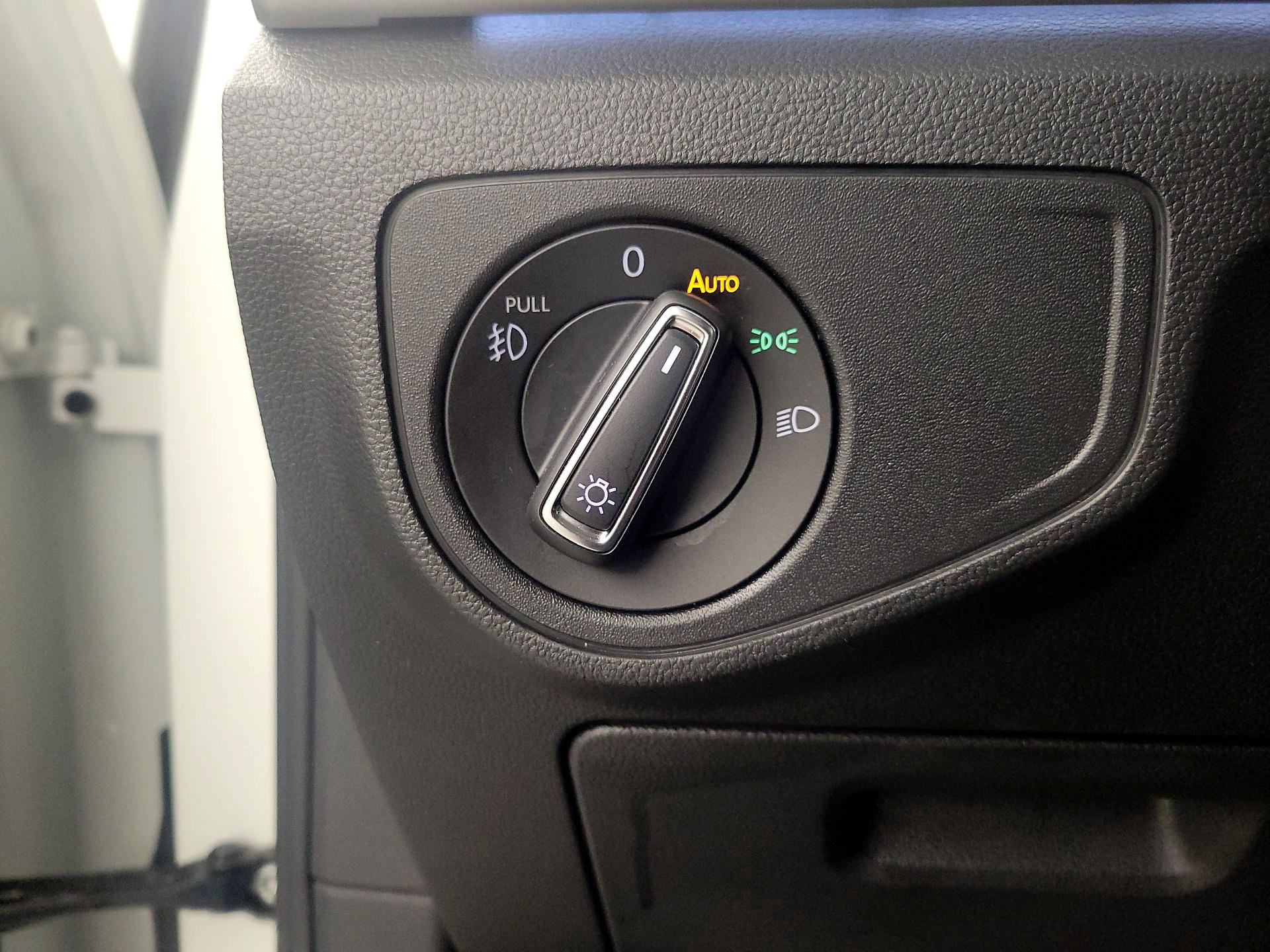 Thumbnail: 2019 Volkswagen Atlas - 13