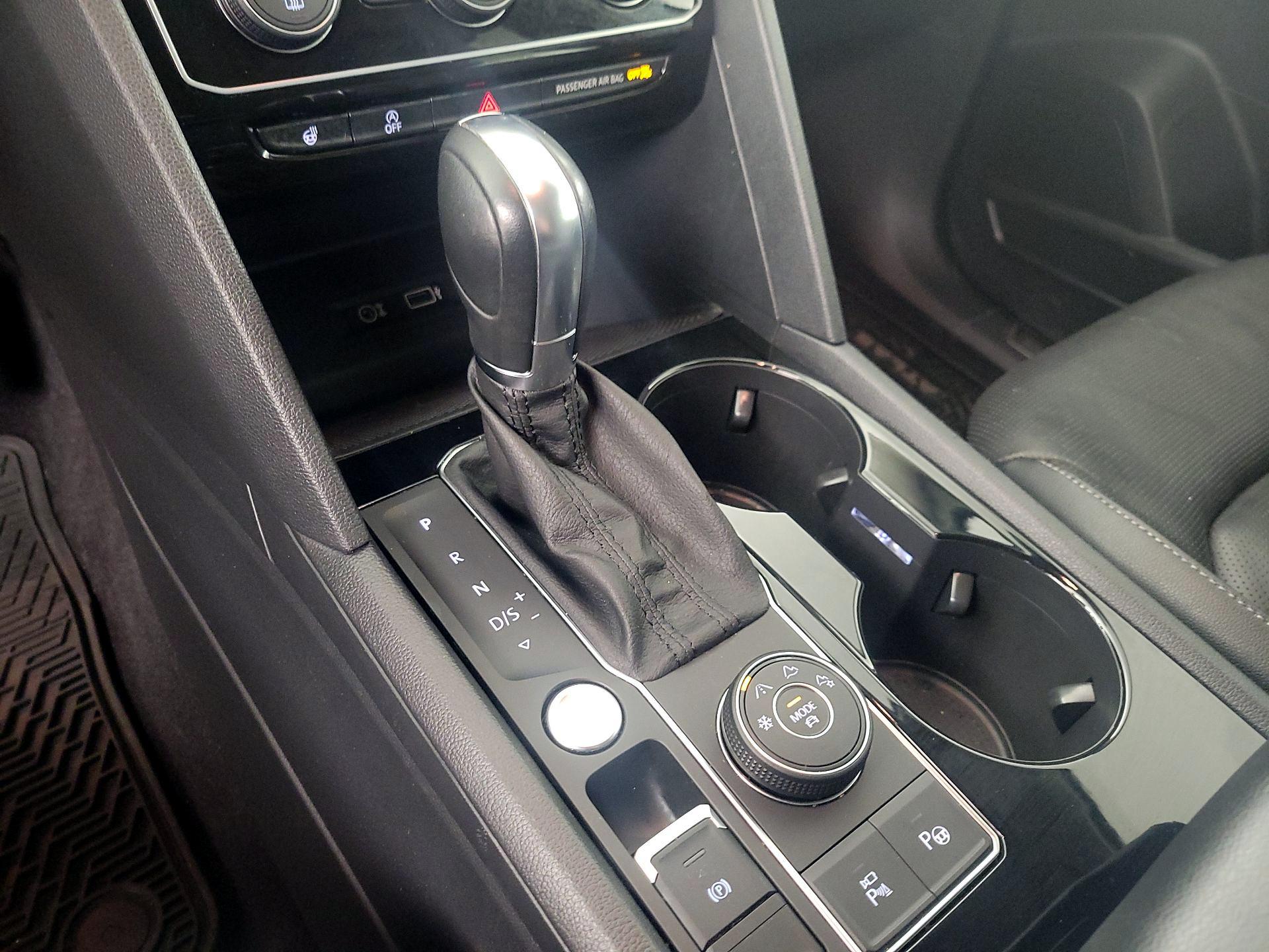 Thumbnail: 2019 Volkswagen Atlas - 18