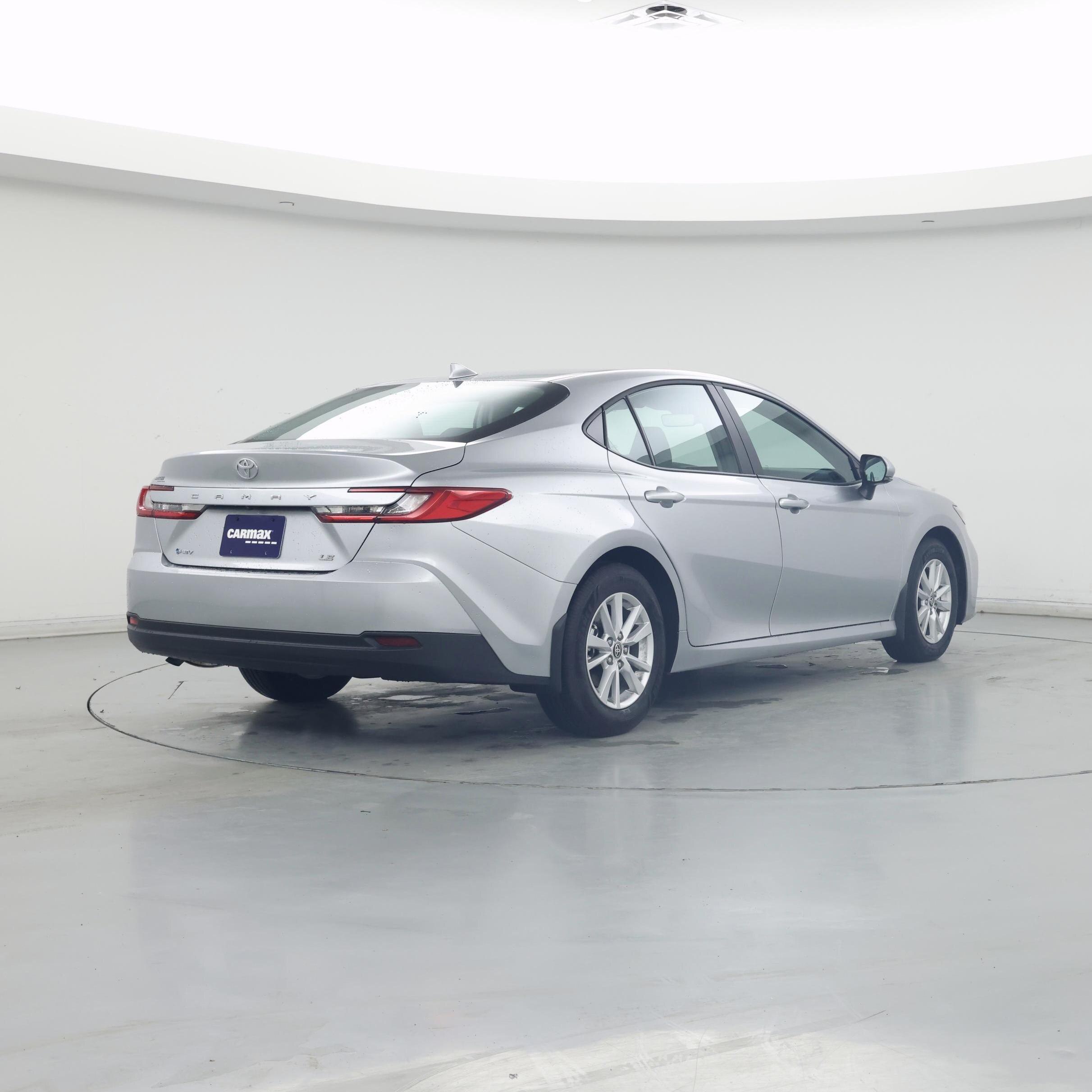 Thumbnail: 2025 Toyota Camry - 8