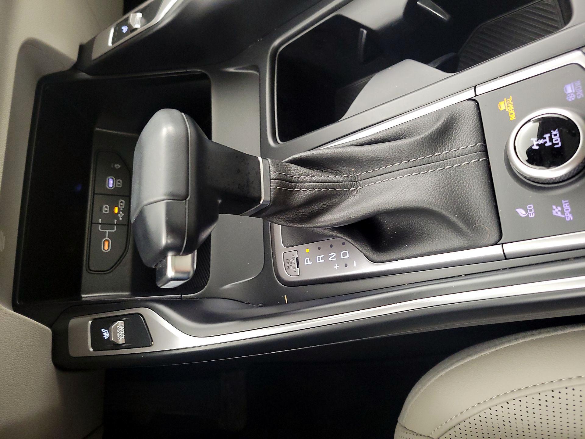 Thumbnail: 2024 Kia Sorento - 18