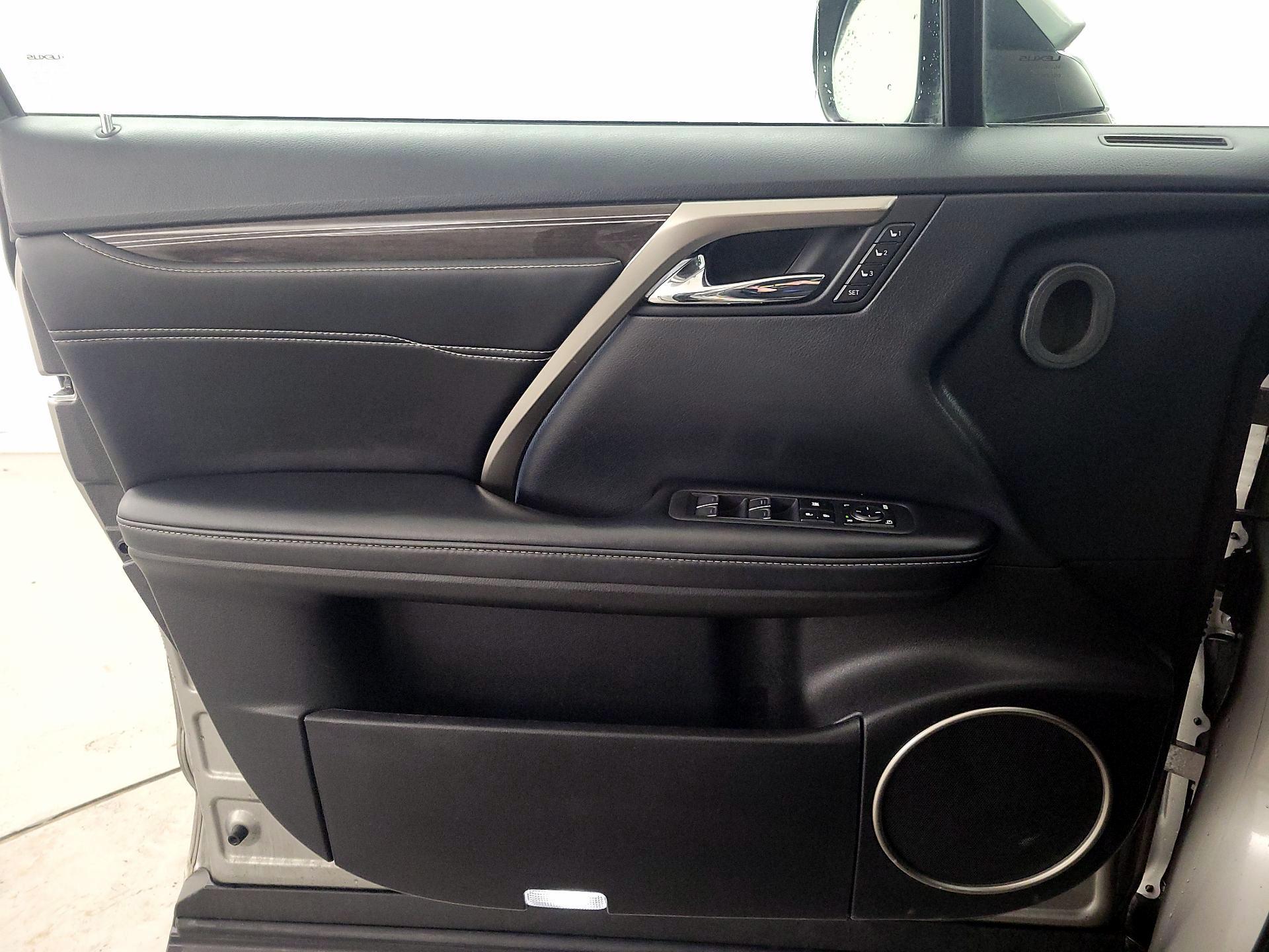 Thumbnail: 2020 Lexus RX - 12