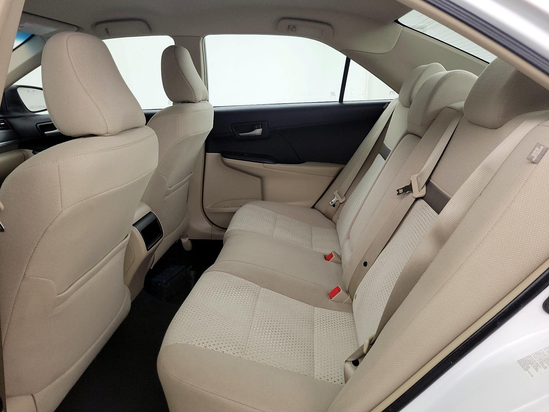 Thumbnail: 2014 Toyota Camry - 19