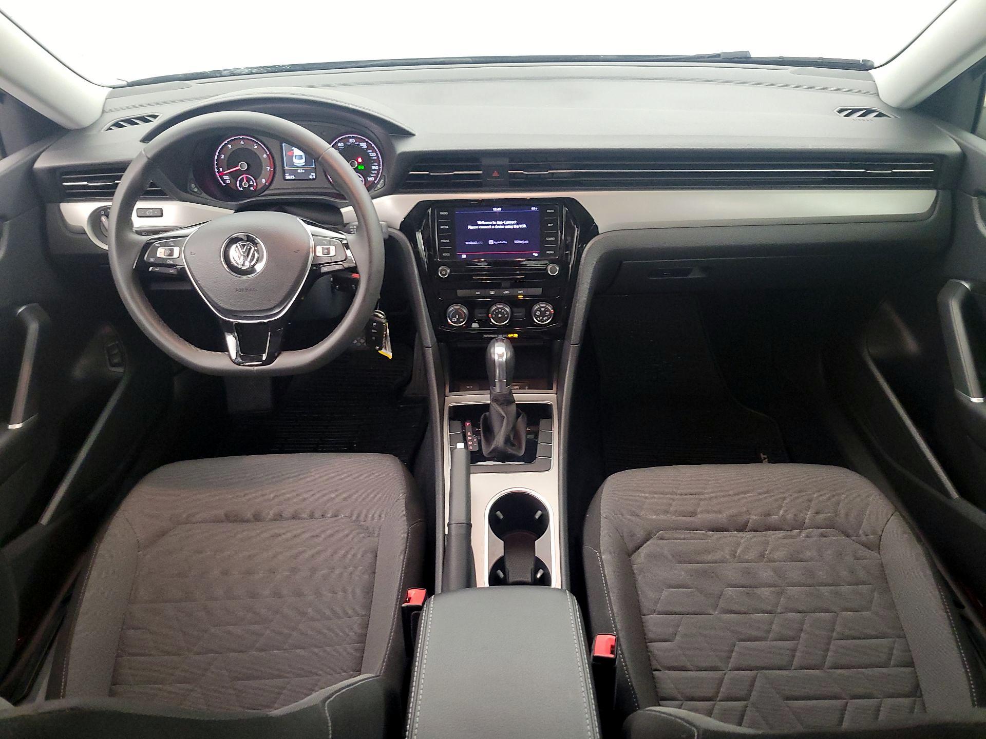 Thumbnail: 2021 Volkswagen Passat - 9