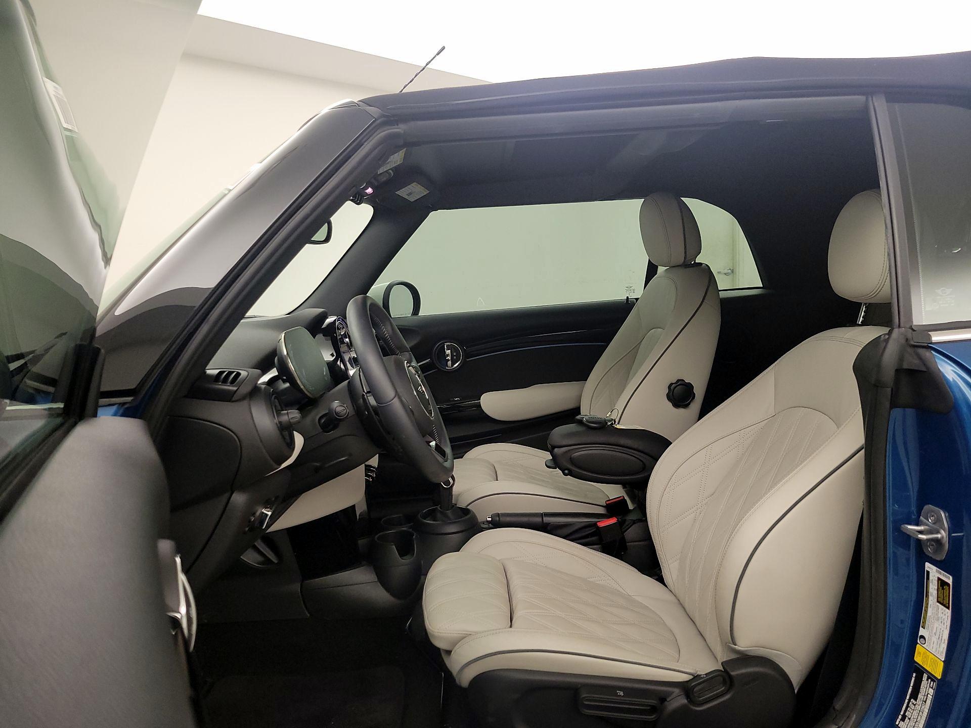 Thumbnail: 2023 MINI Cooper - 11