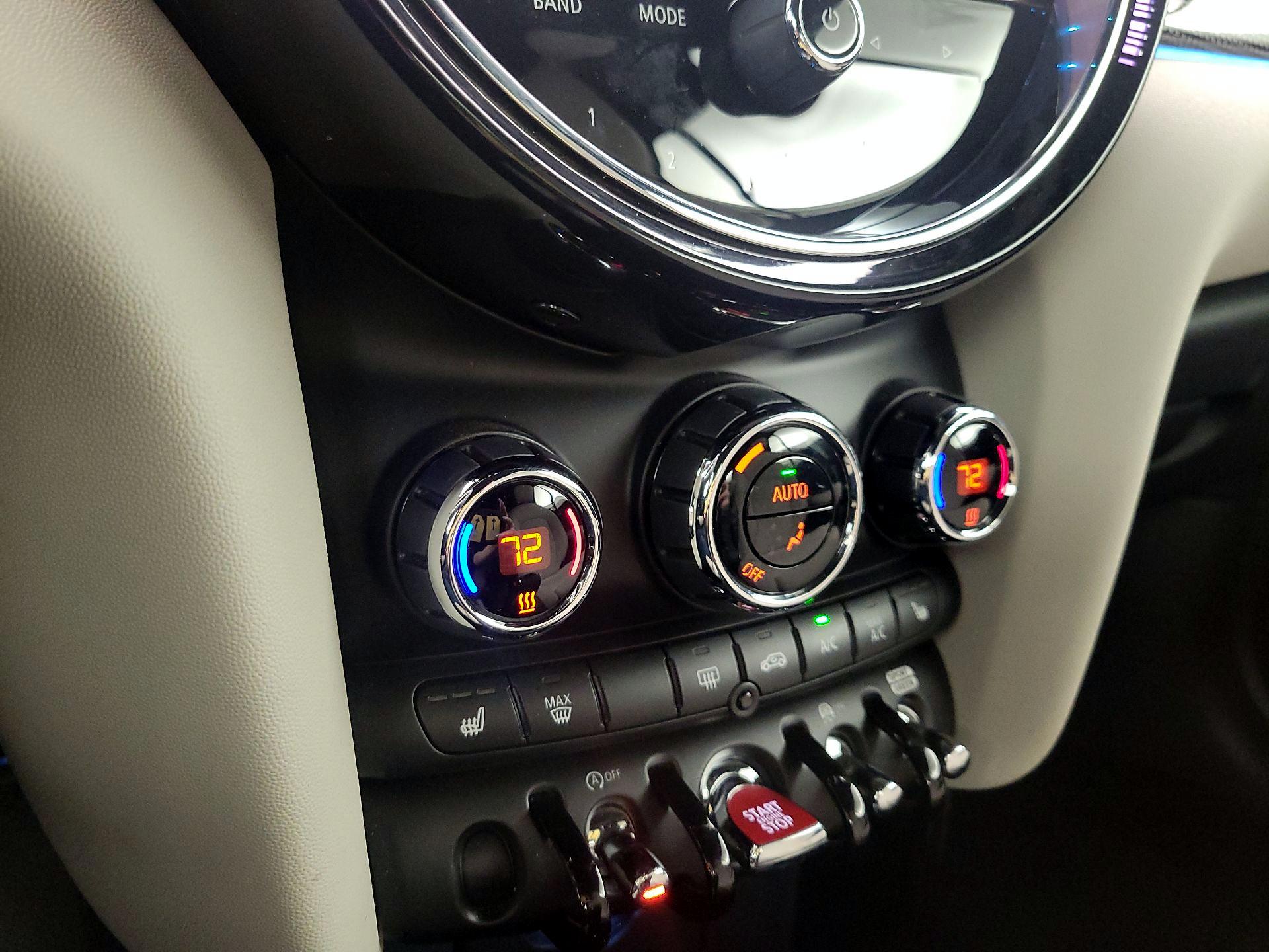 Thumbnail: 2023 MINI Cooper - 16