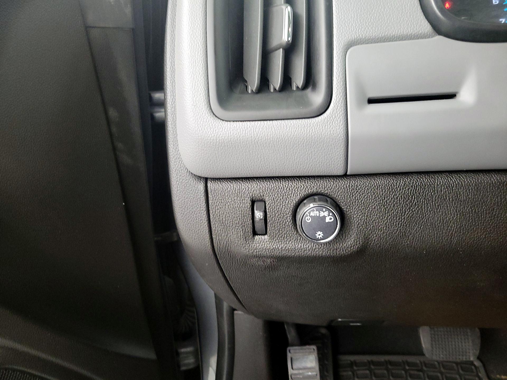 Thumbnail: 2021 Chevrolet Colorado - 13