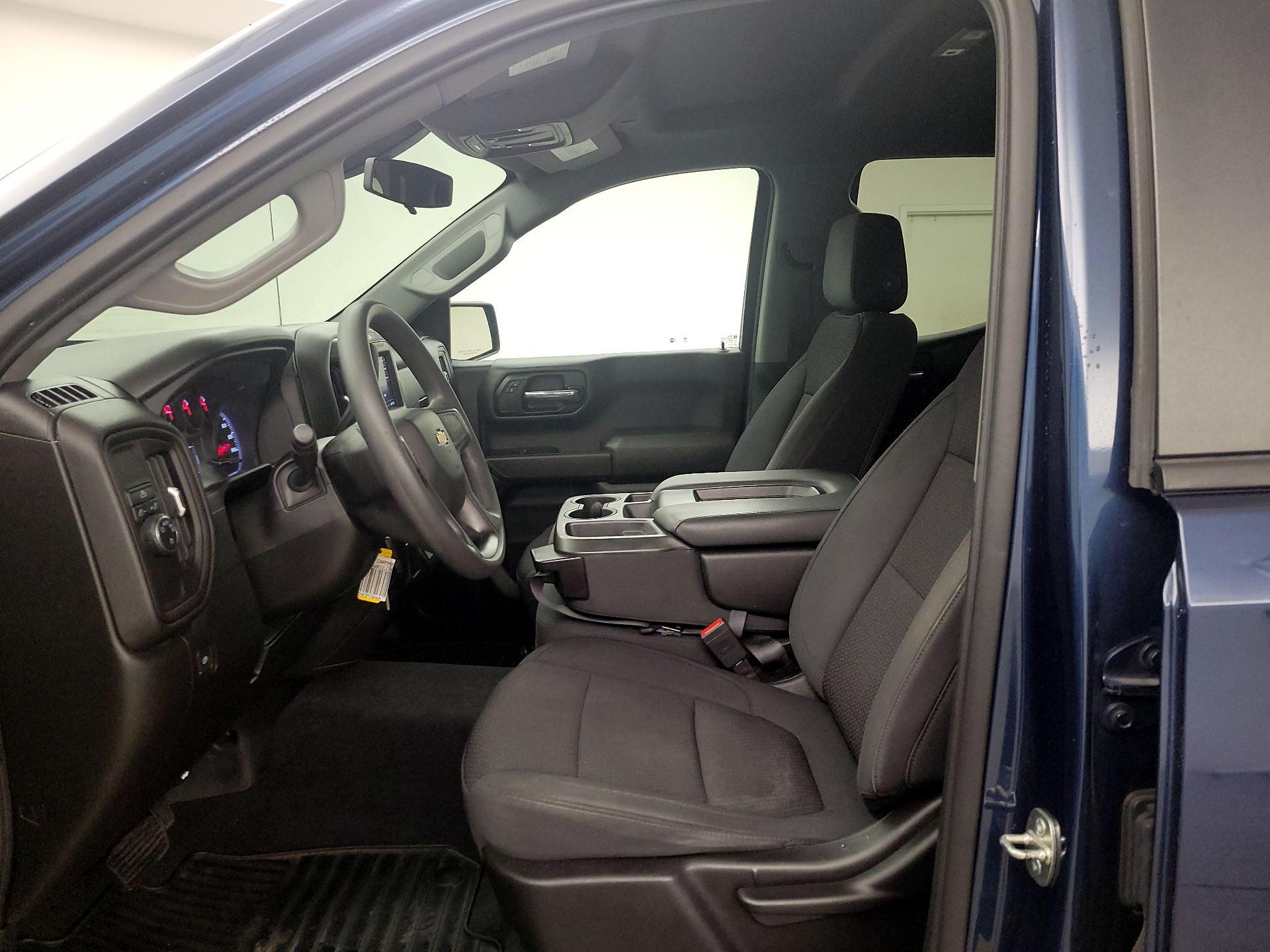 Thumbnail: 2020 Chevrolet Silverado 1500 - 11