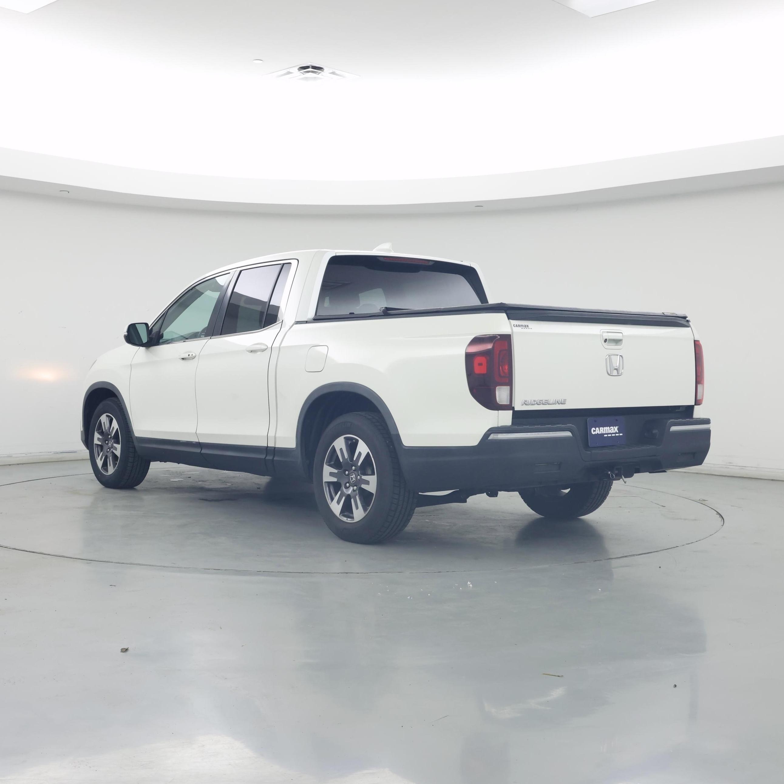 Thumbnail: 2017 Honda Ridgeline - 2