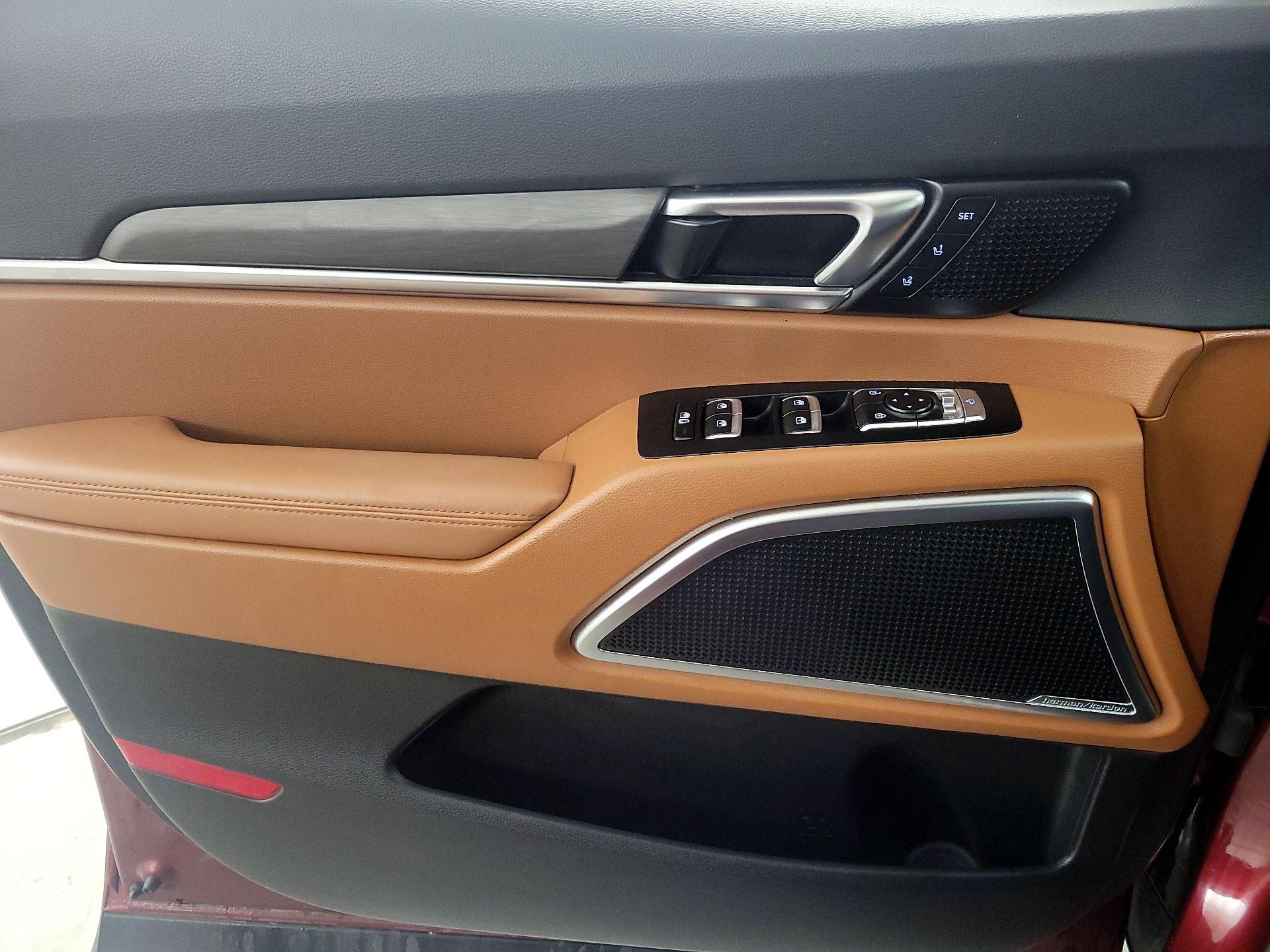 Thumbnail: 2023 Kia Telluride - 12